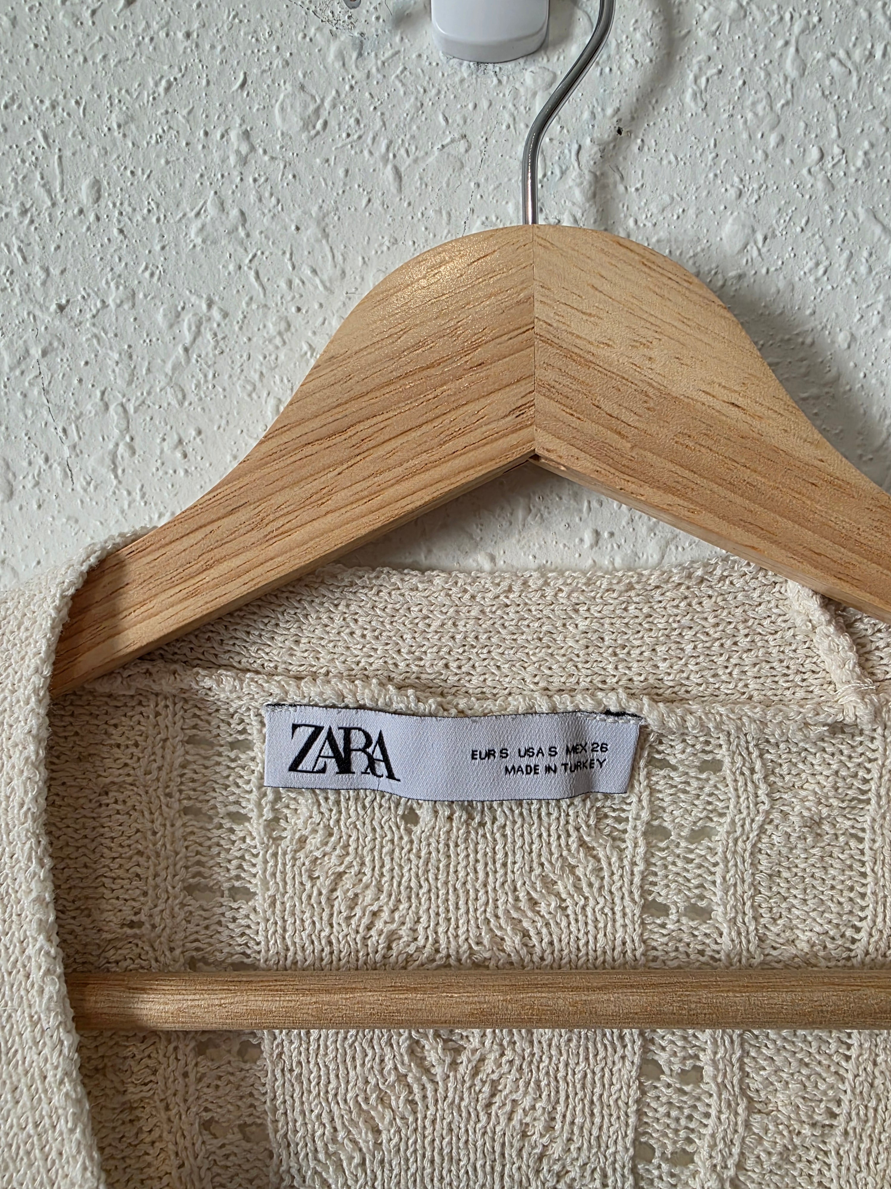 Zara Floral Embroidered Cardigan (S)