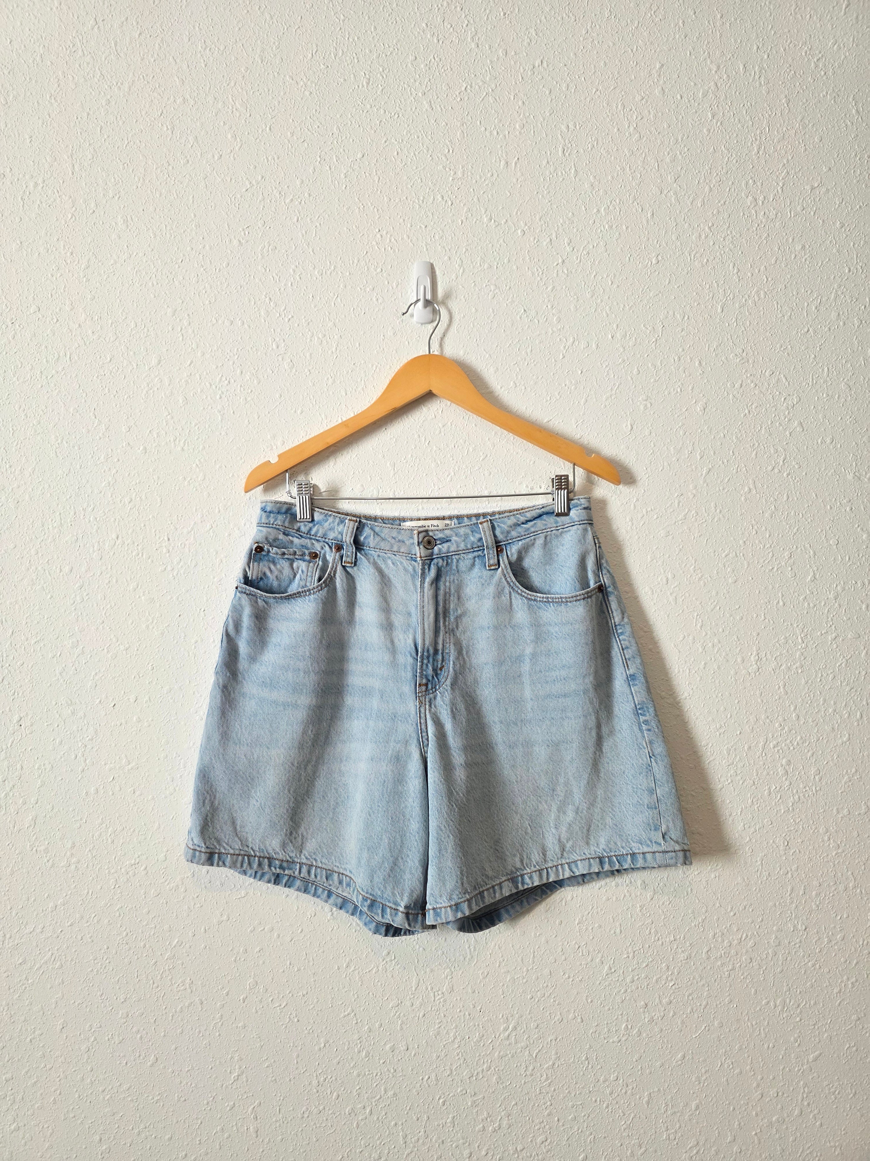 Abercrombie Loose Denim Shorts (29/8)