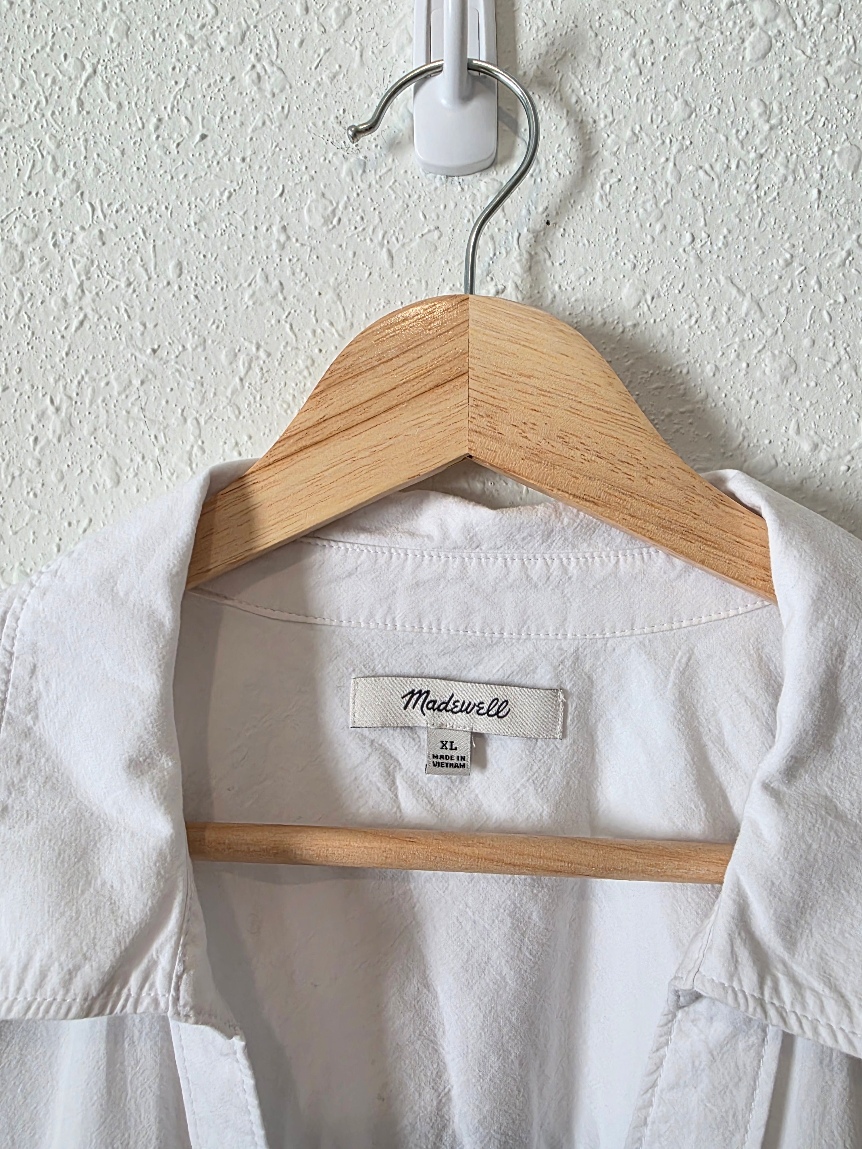 Madewell Cotton V Neck Top (XL)