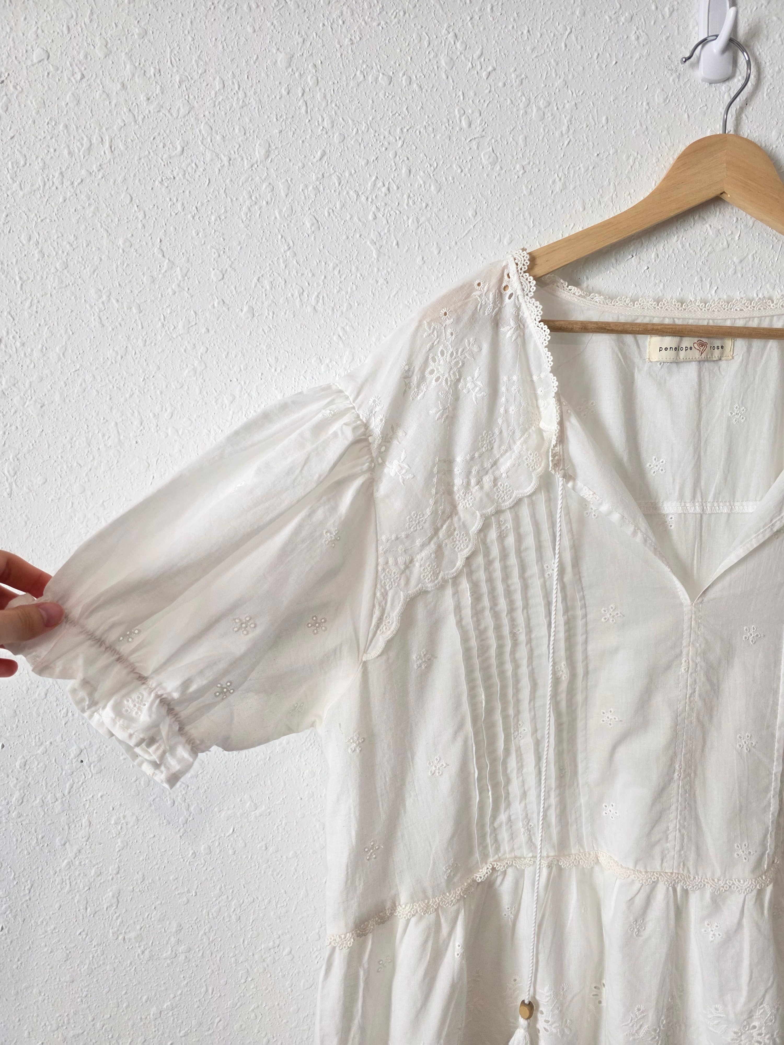 Floral Embroidered Babydoll Top (2X)