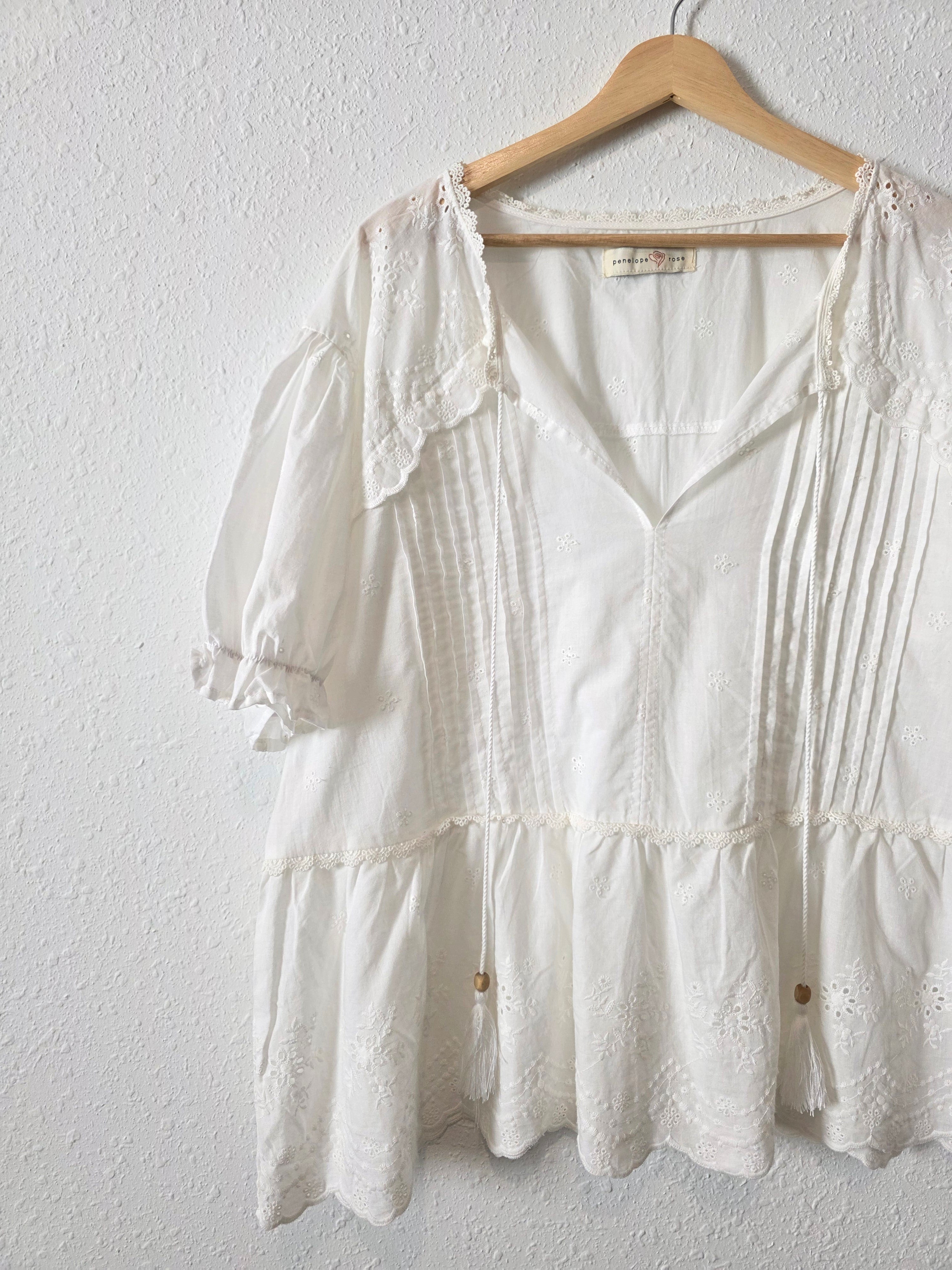 Floral Embroidered Babydoll Top (2X)