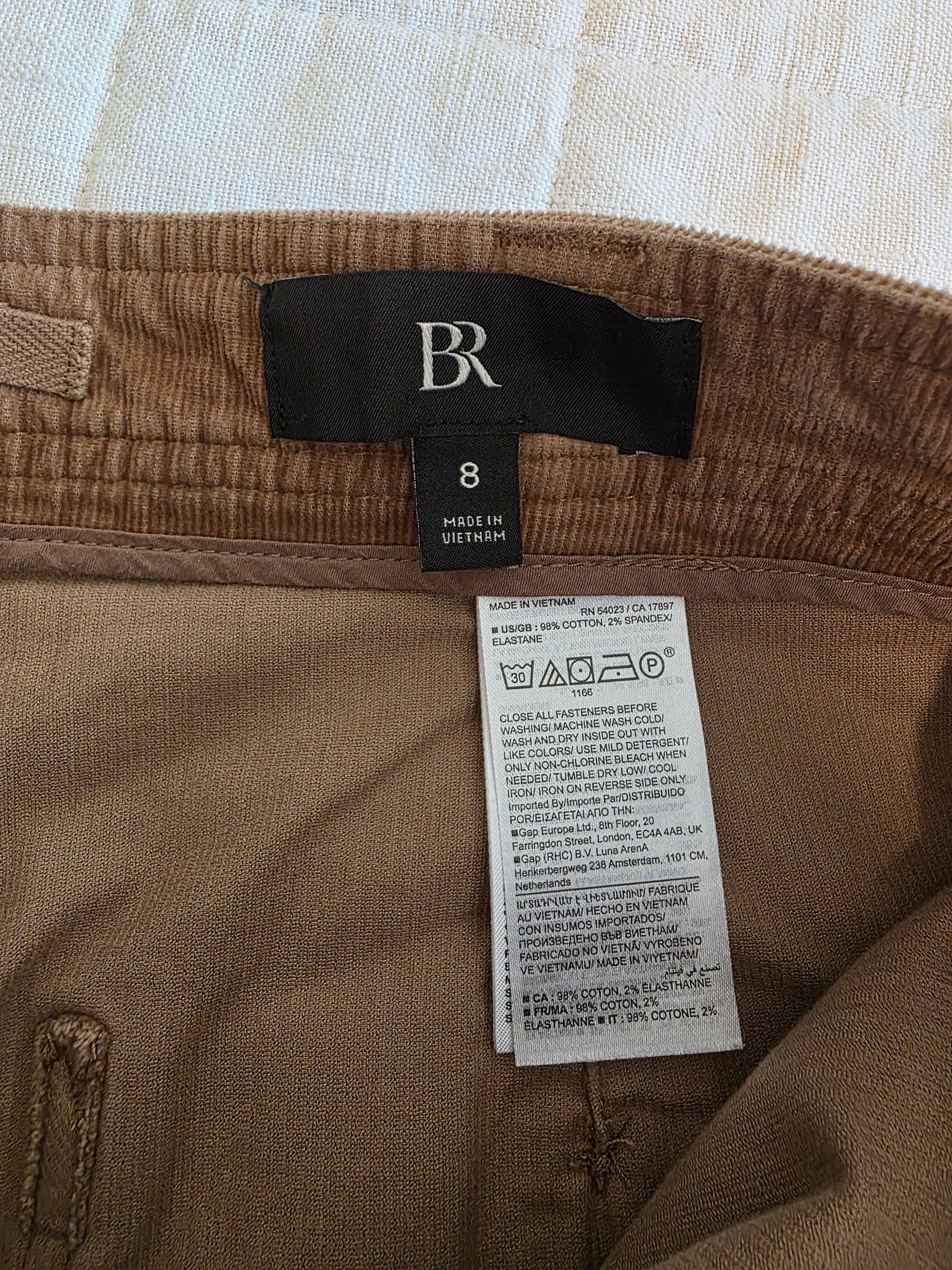 Banana Republic Brown Cord Barrel Pants (8)