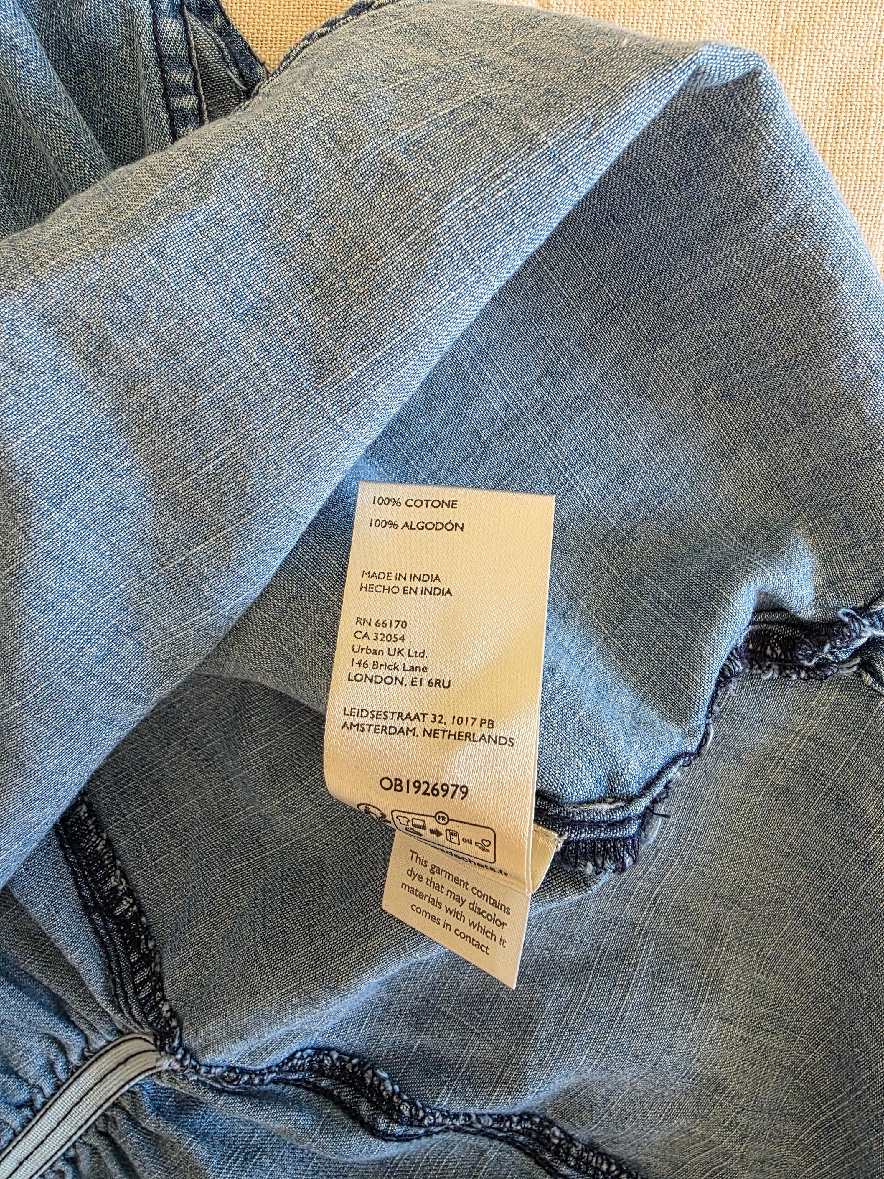 Anthropologie Pilcro Denim V Neck Top (XS)