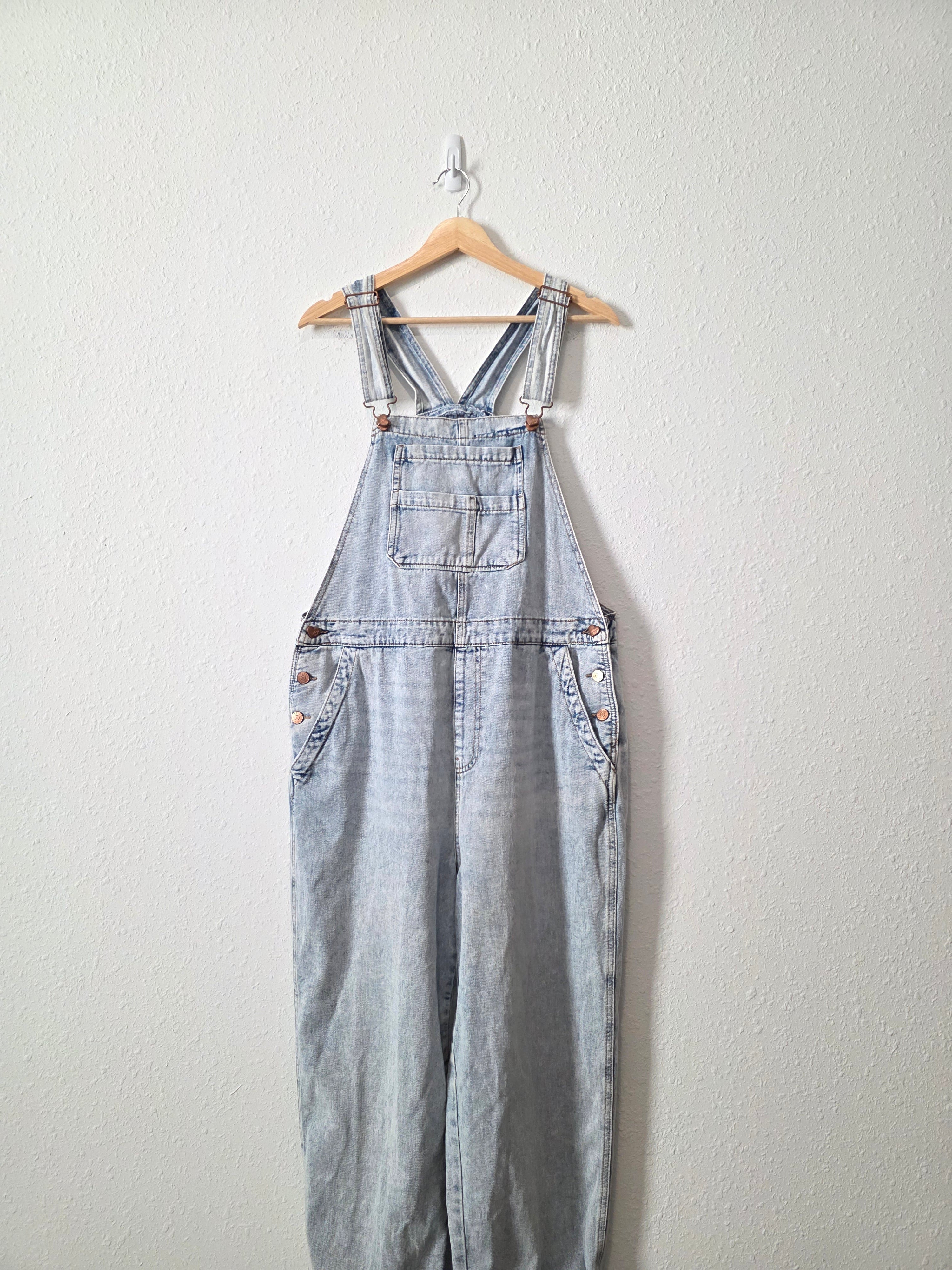 Light Wash Denim Overalls (XL)