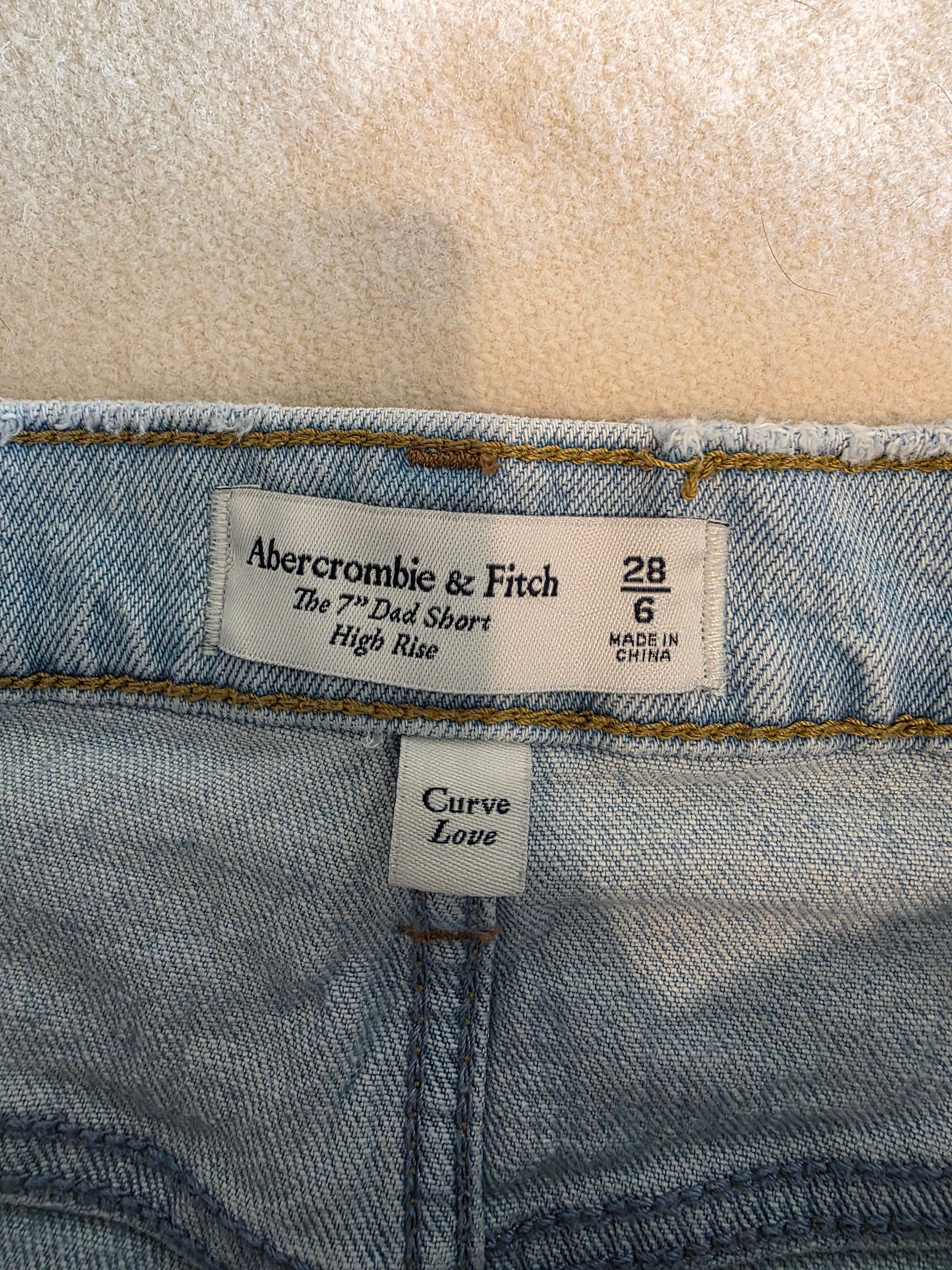 Abercrombie Light Wash Dad Shorts (28/6)