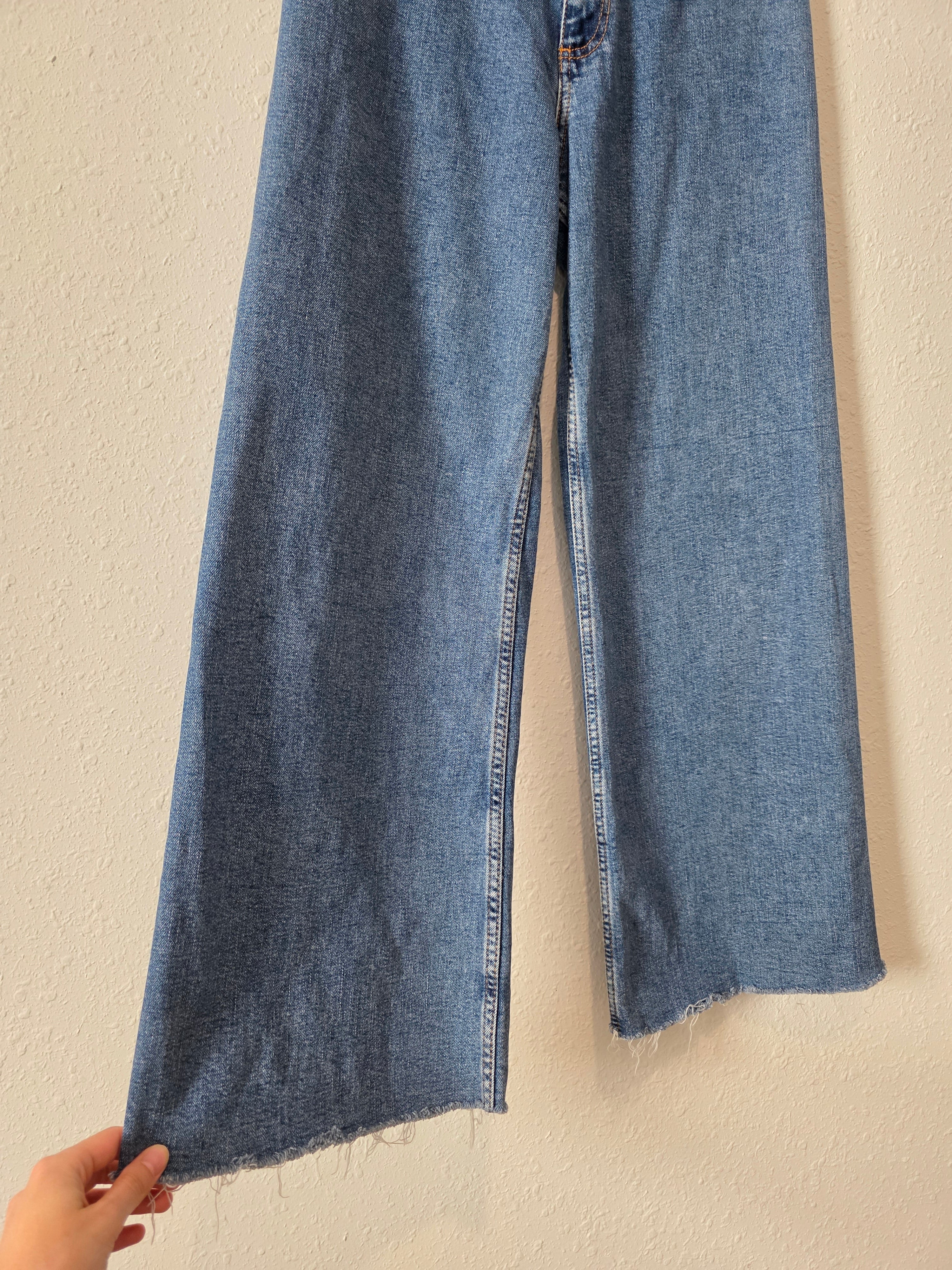 Zara Wide Leg Jeans (6)