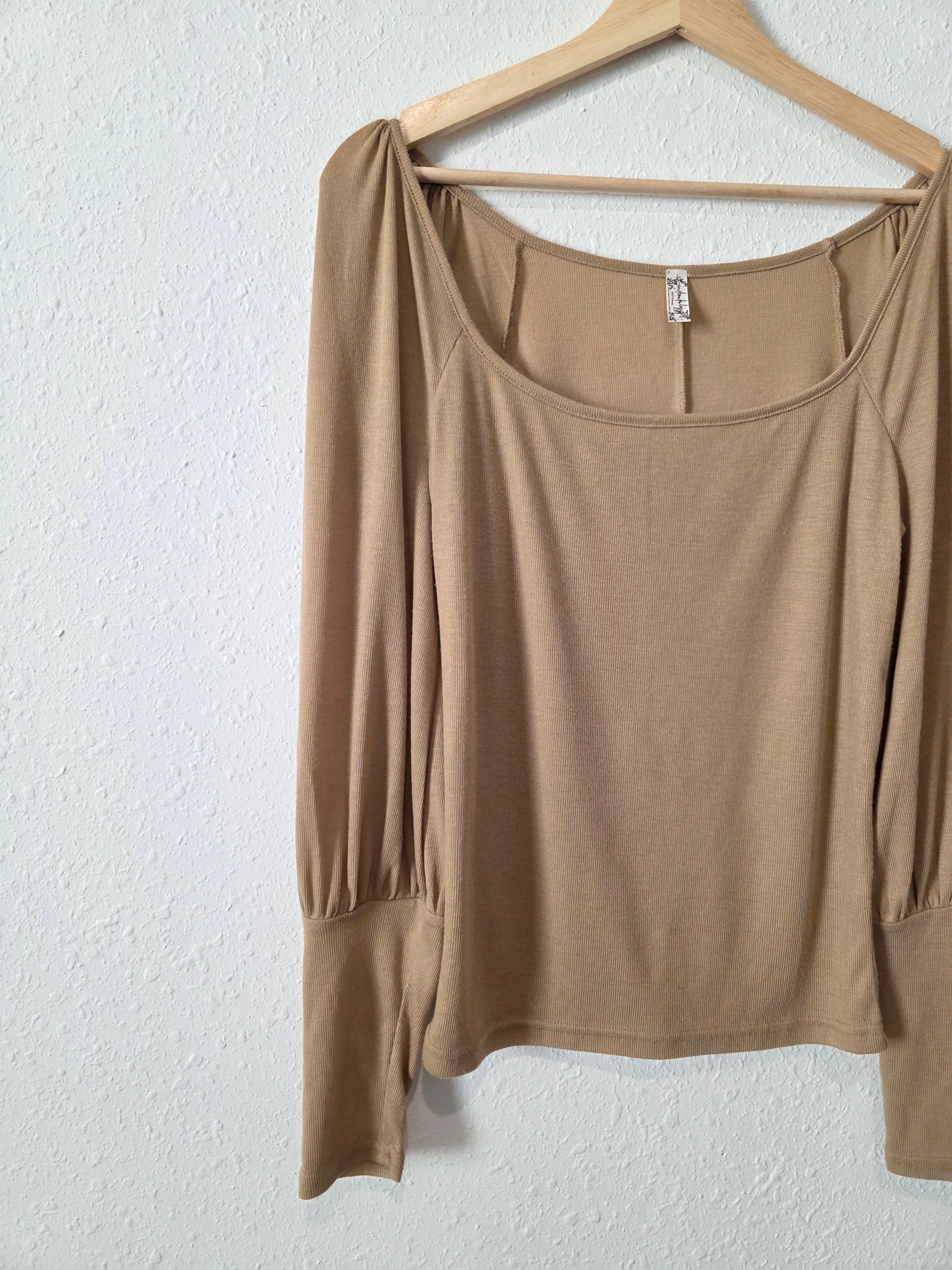 Free People Ribbed Puff Sleeve Top (M)