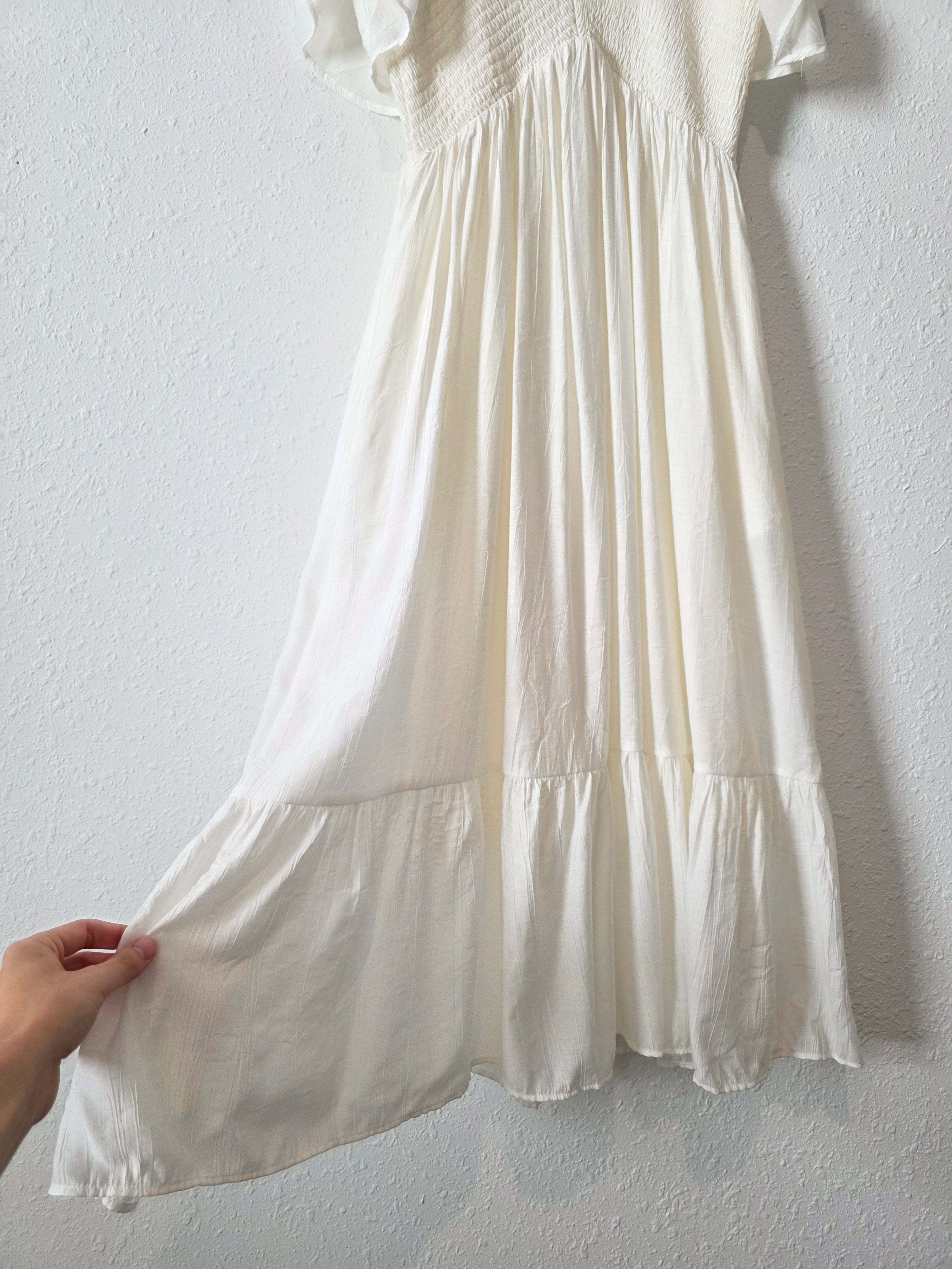 Listicle Smocked Midi Dress (S)
