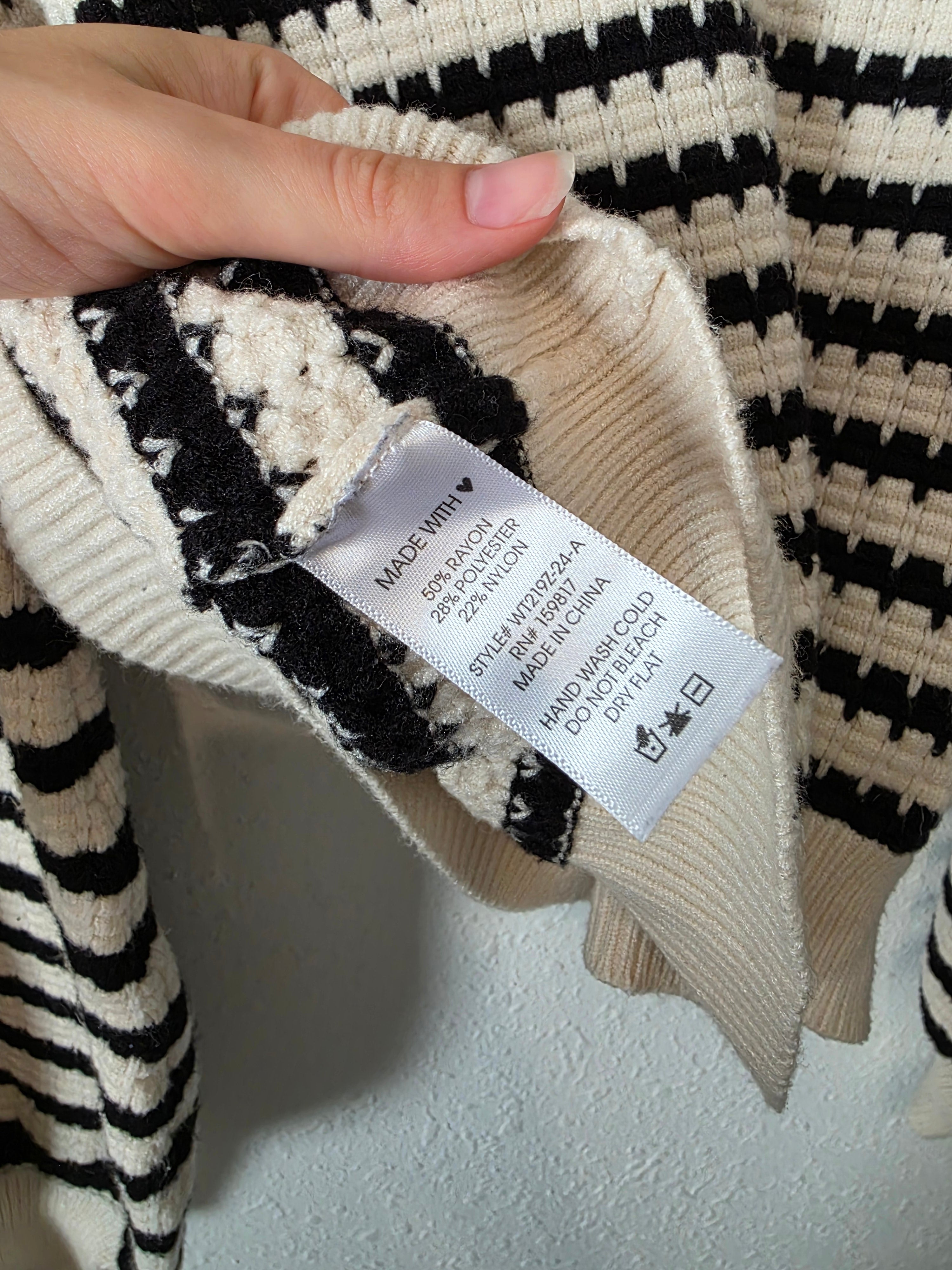 Arula Striped Crop Sweater (2X)