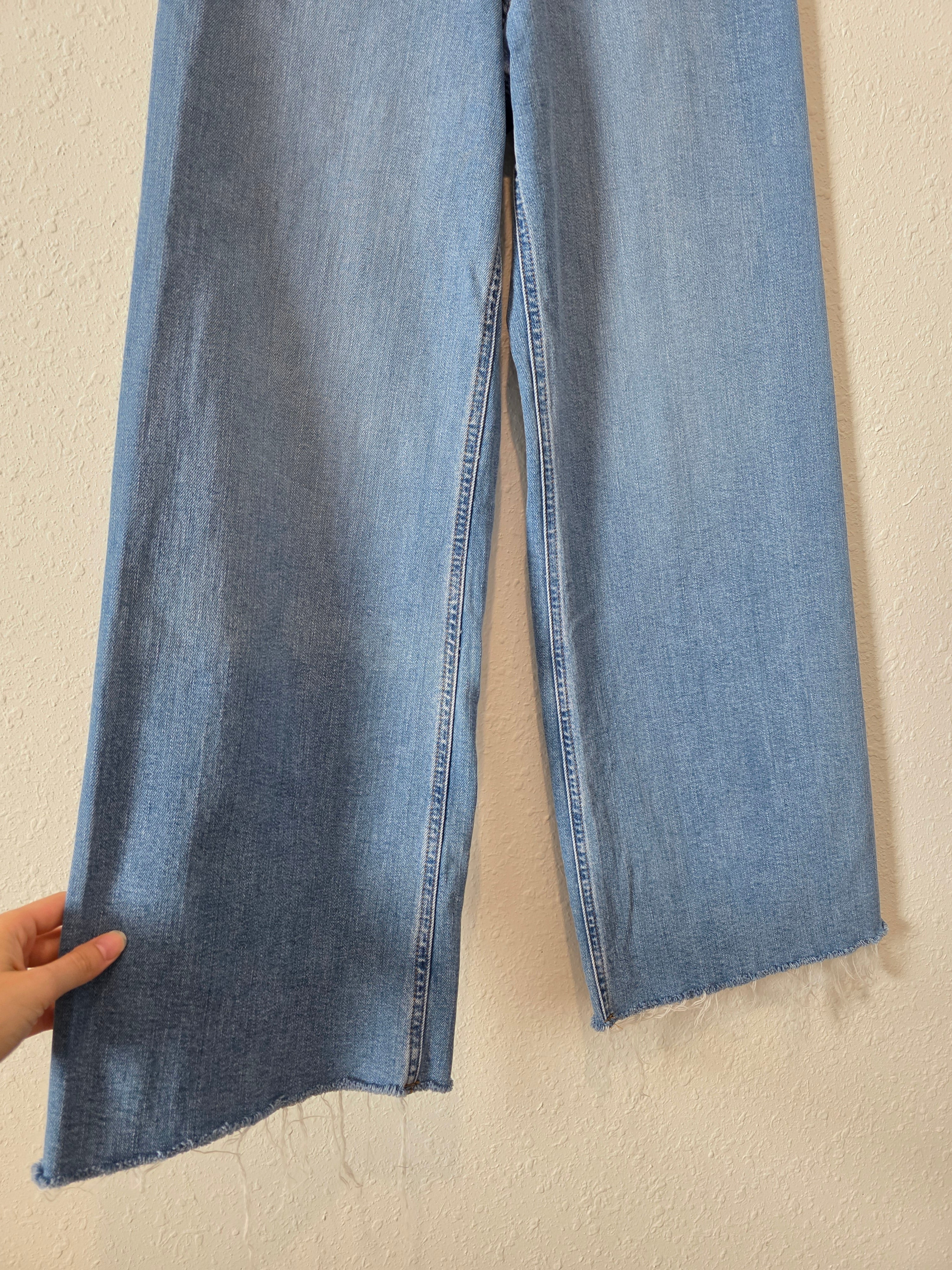 Zara Wide Leg Jeans (4)