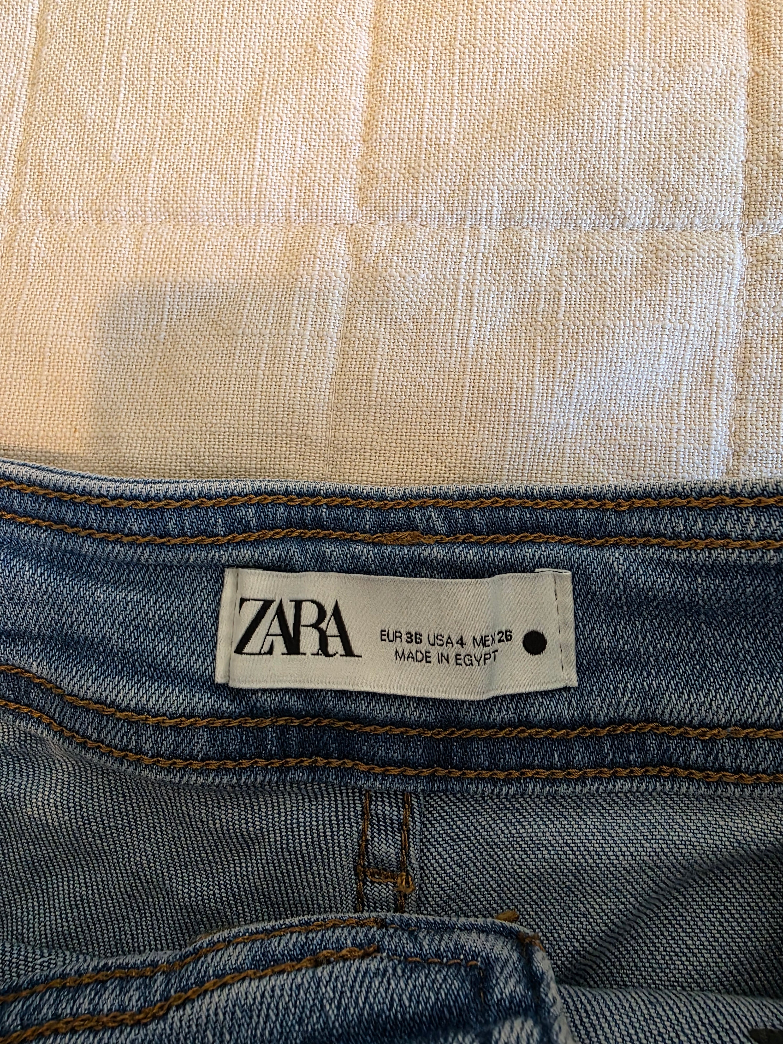 Zara Wide Leg Jeans (4)