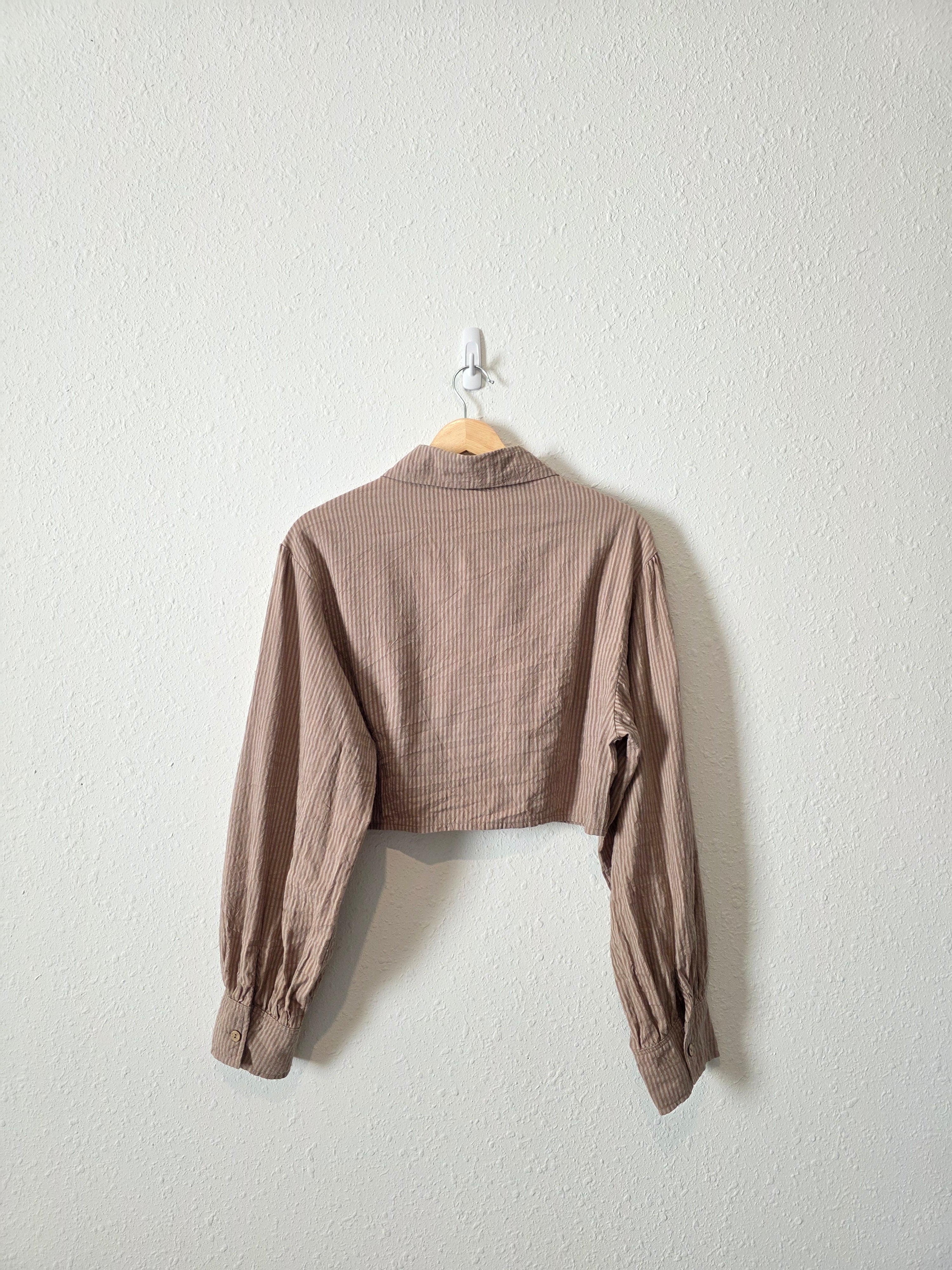 Striped Puff Sleeve Crop Button Up (L)