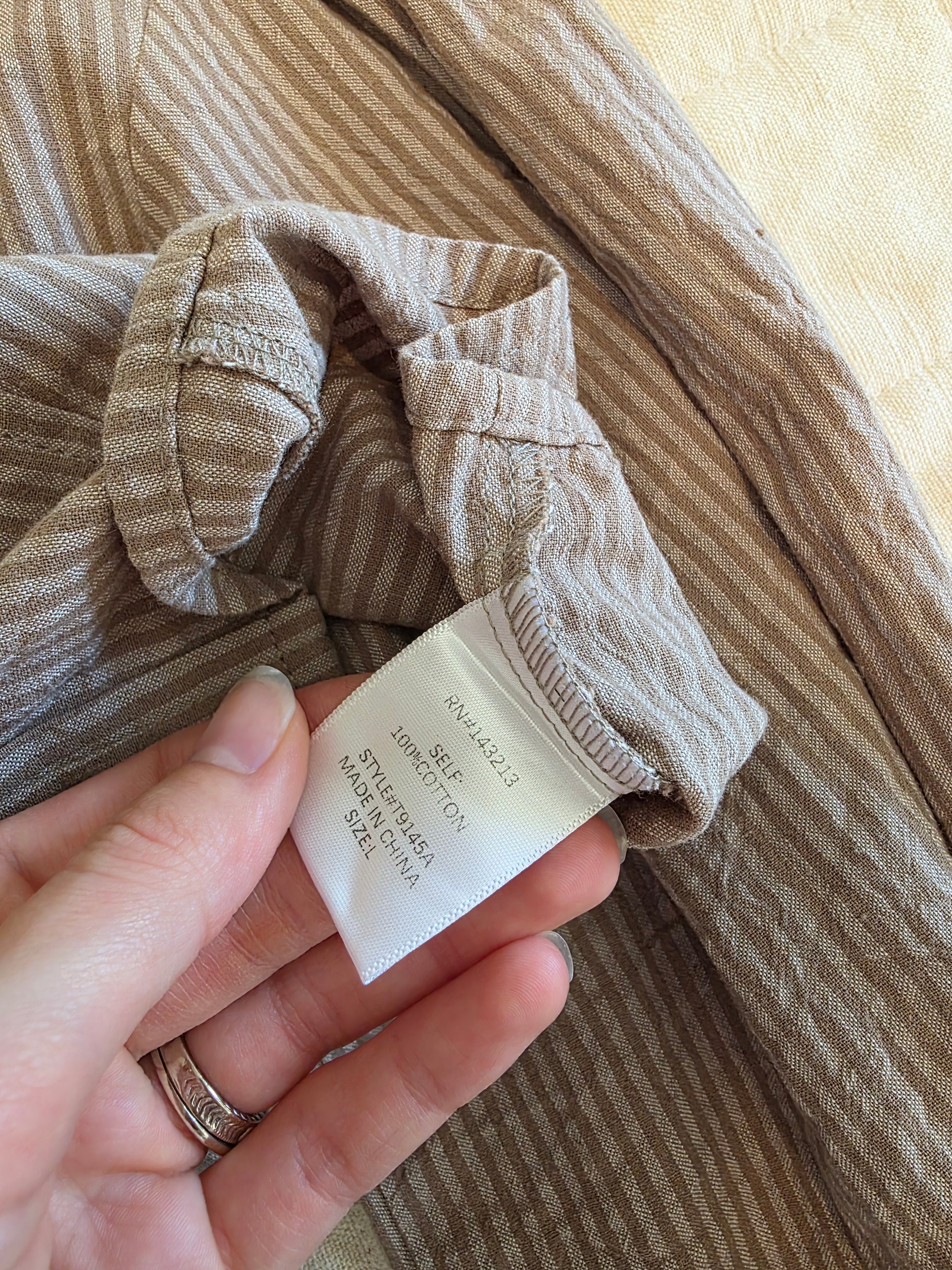 Striped Puff Sleeve Crop Button Up (L)