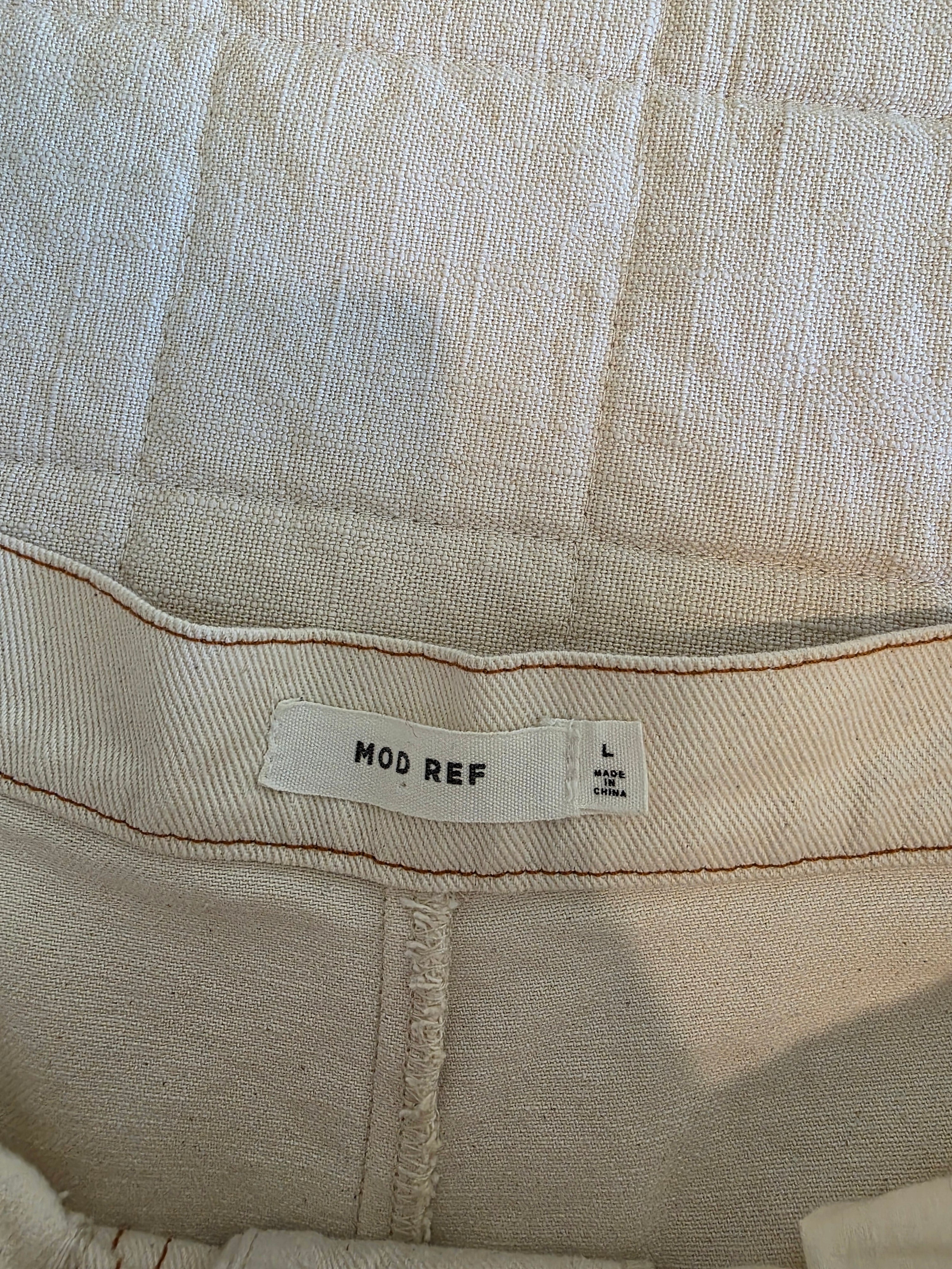 Mod Ref Ecru Wide Leg Pants (L)
