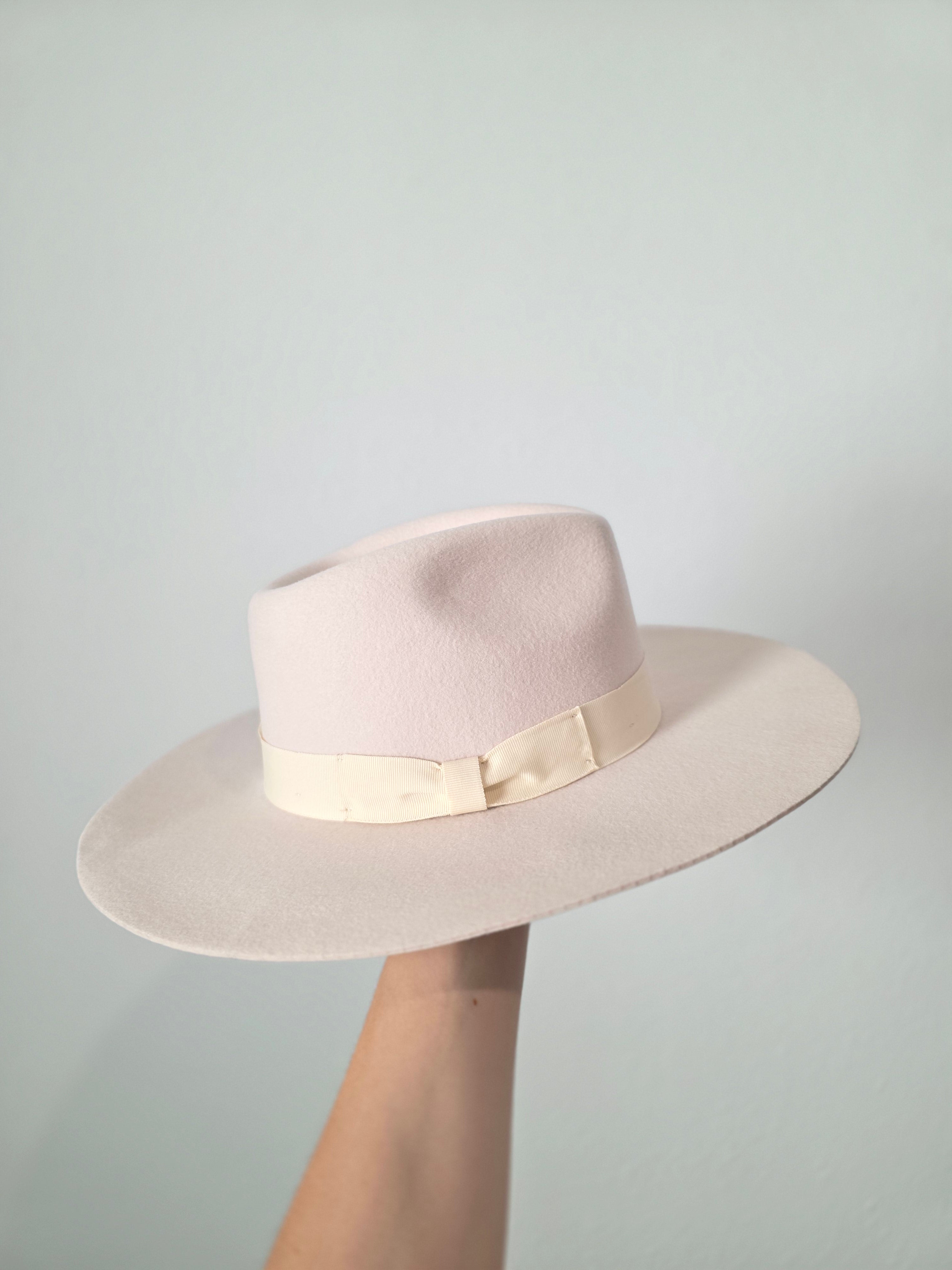 Cream Wool Rancher Hat (OS)