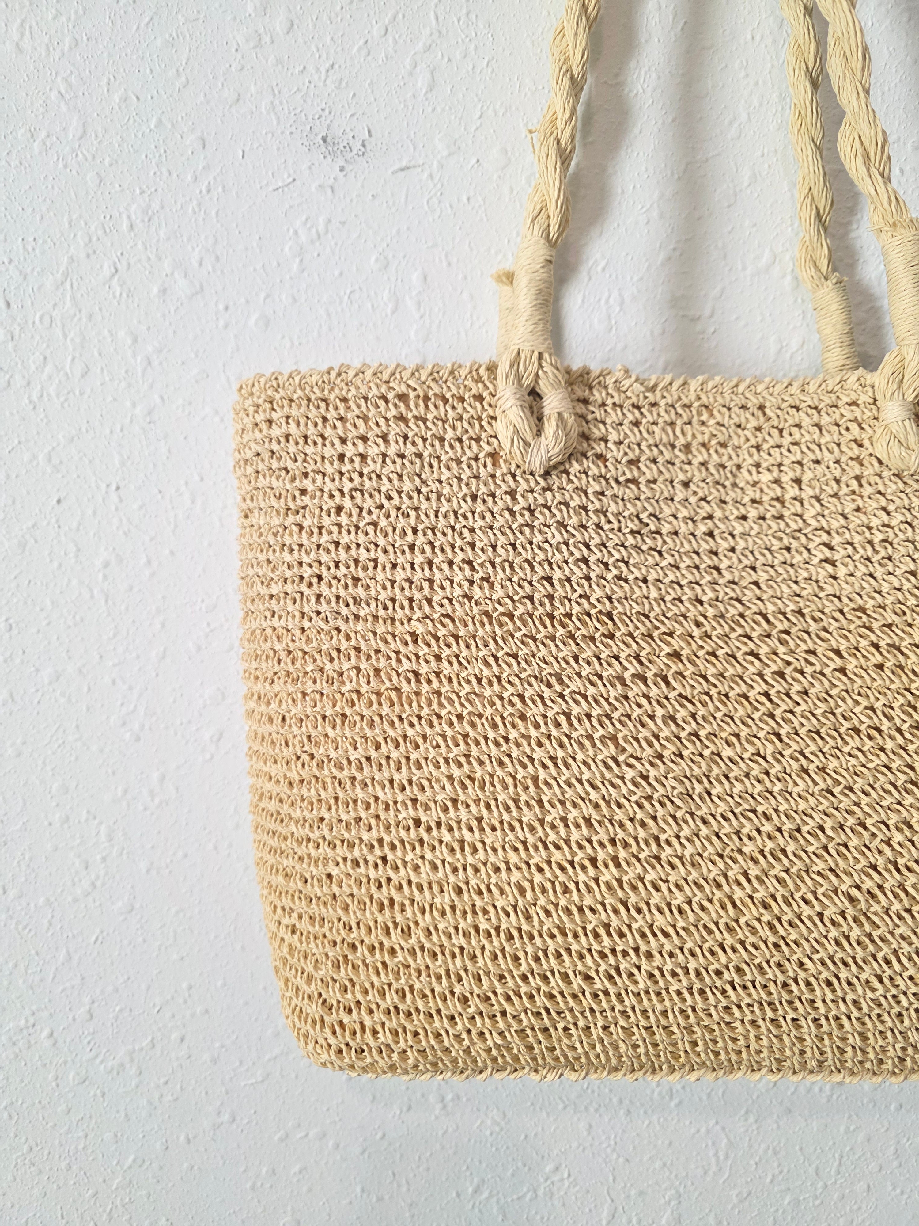 Medium Straw Tote Bag