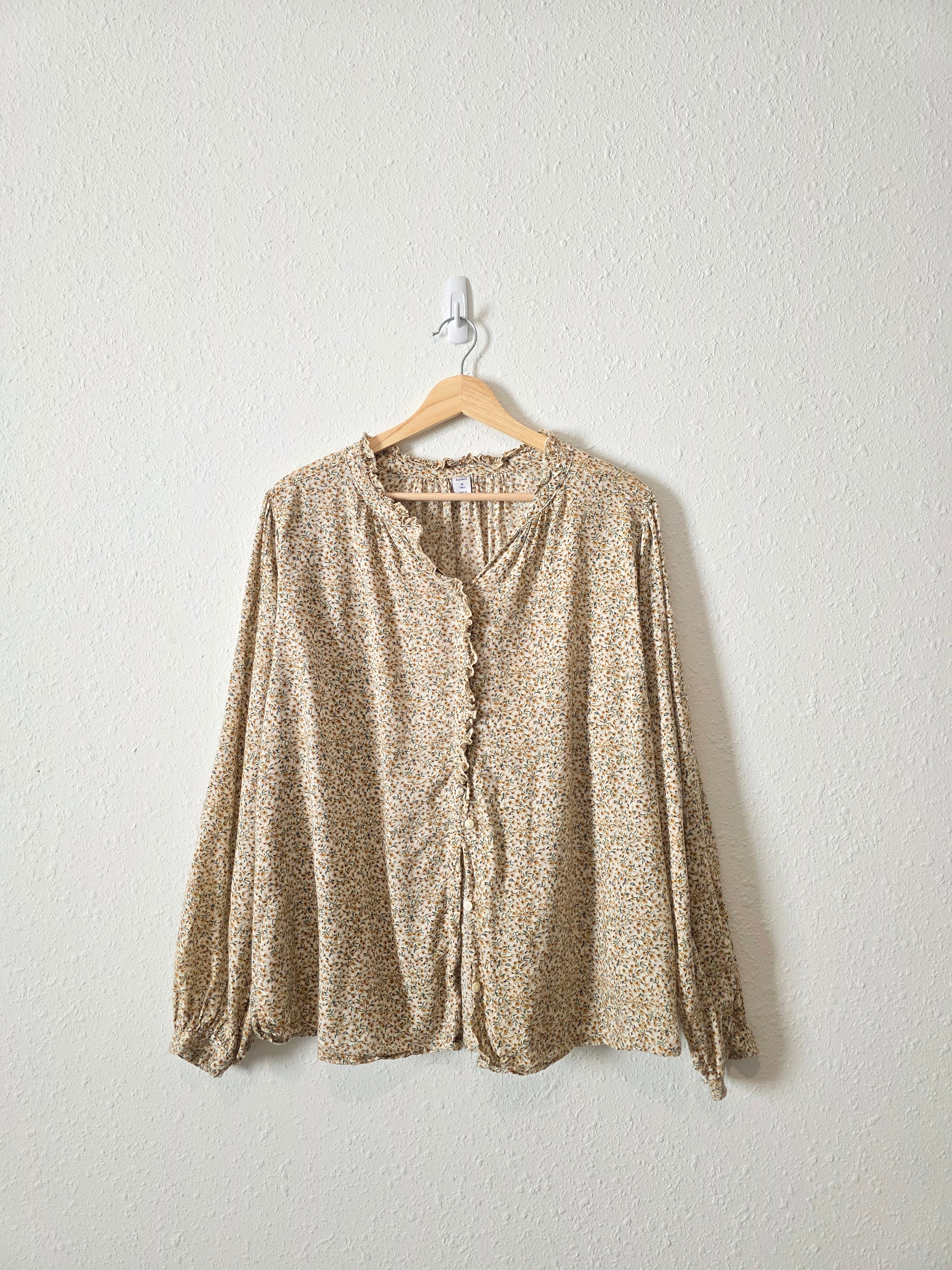 Dainty Floral Button Up Blouse (MT)