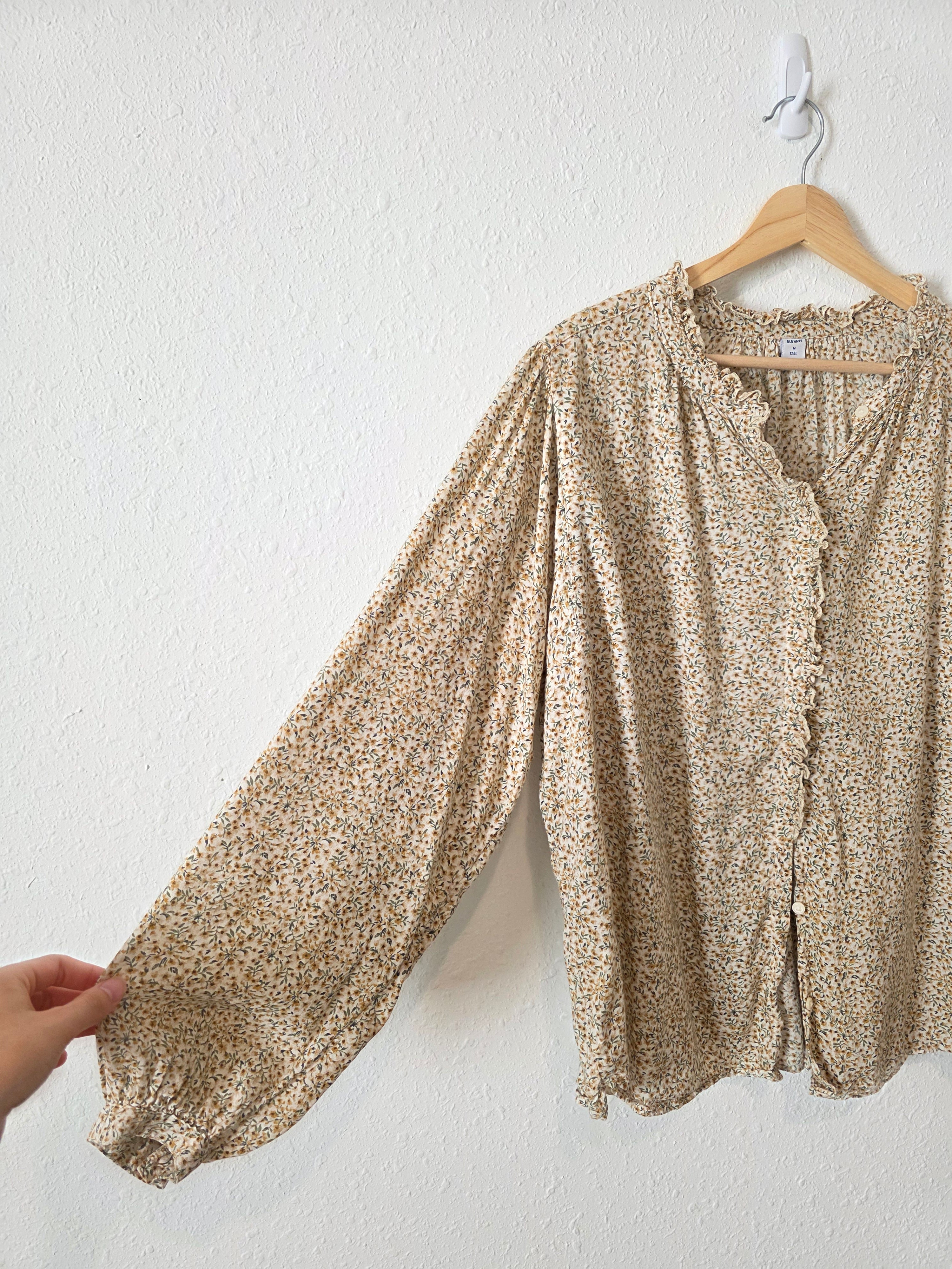 Dainty Floral Button Up Blouse (MT)