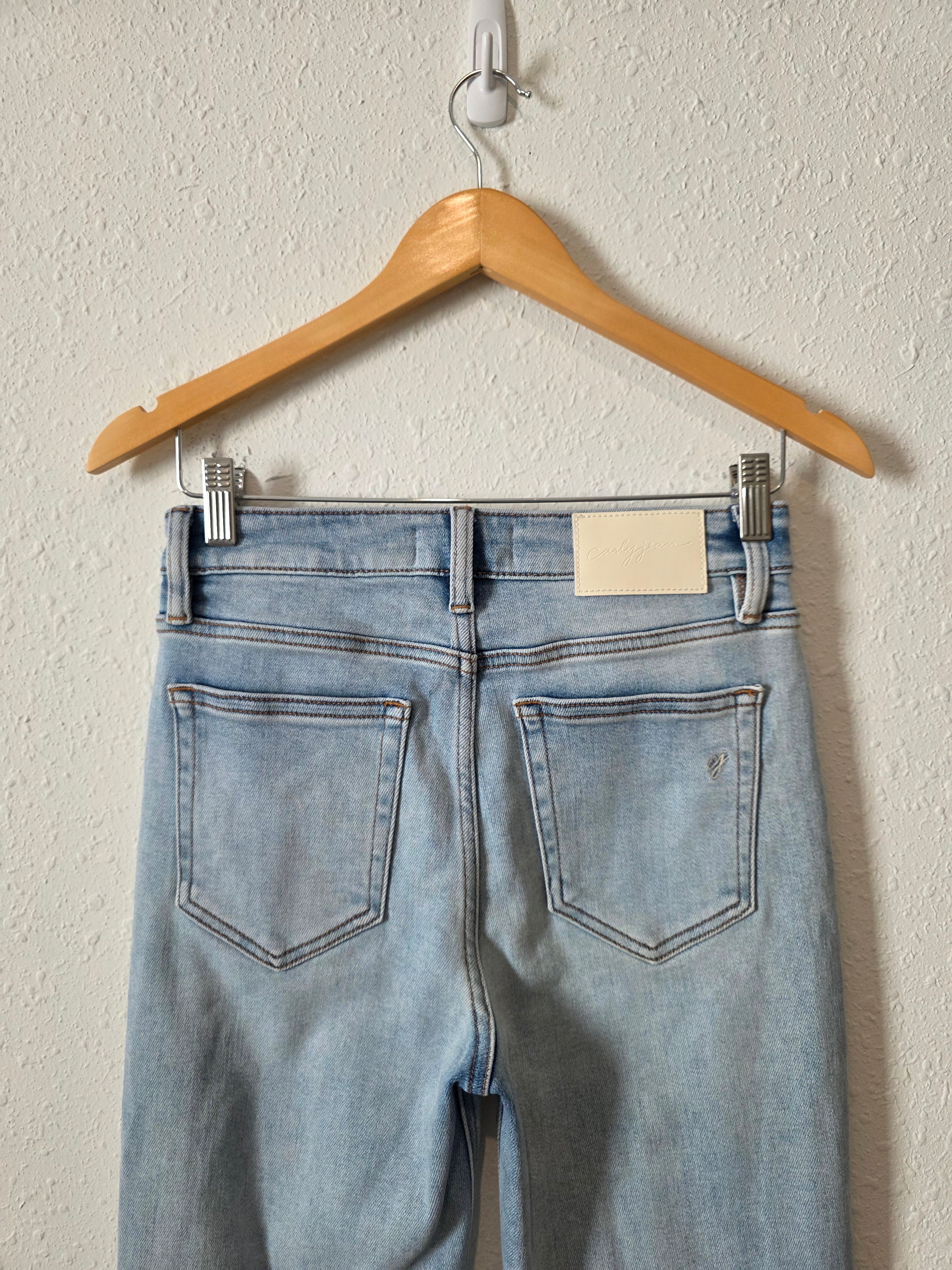 Carly Jean Light Wash Slim Straight Jeans (3)