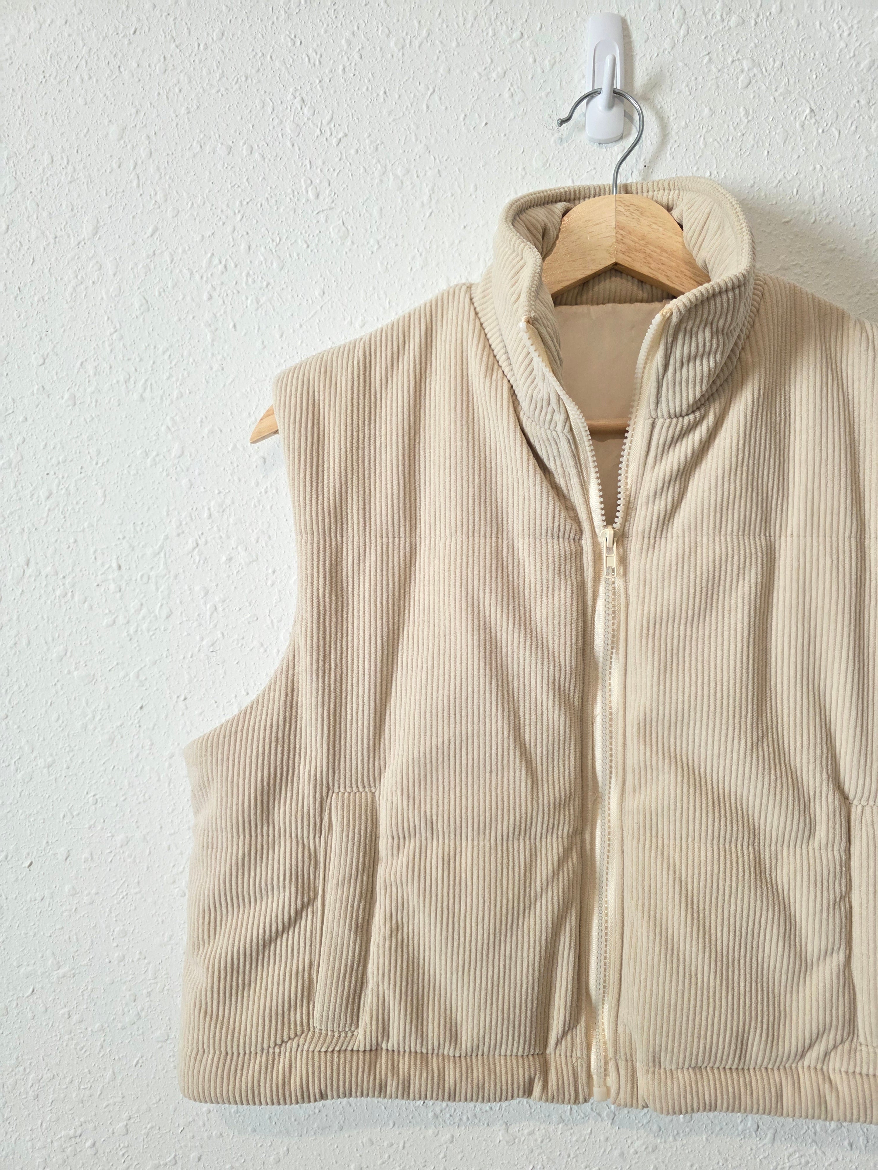 Cream Corduroy Crop Vest (S)