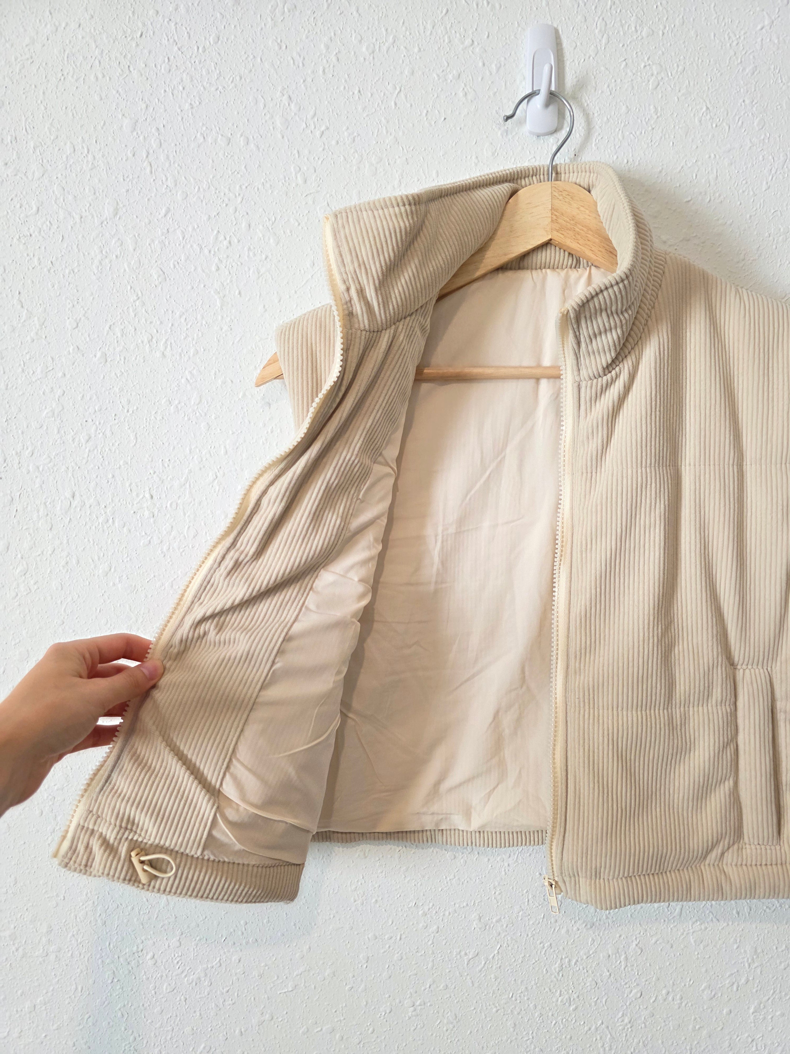 Cream Corduroy Crop Vest (S)