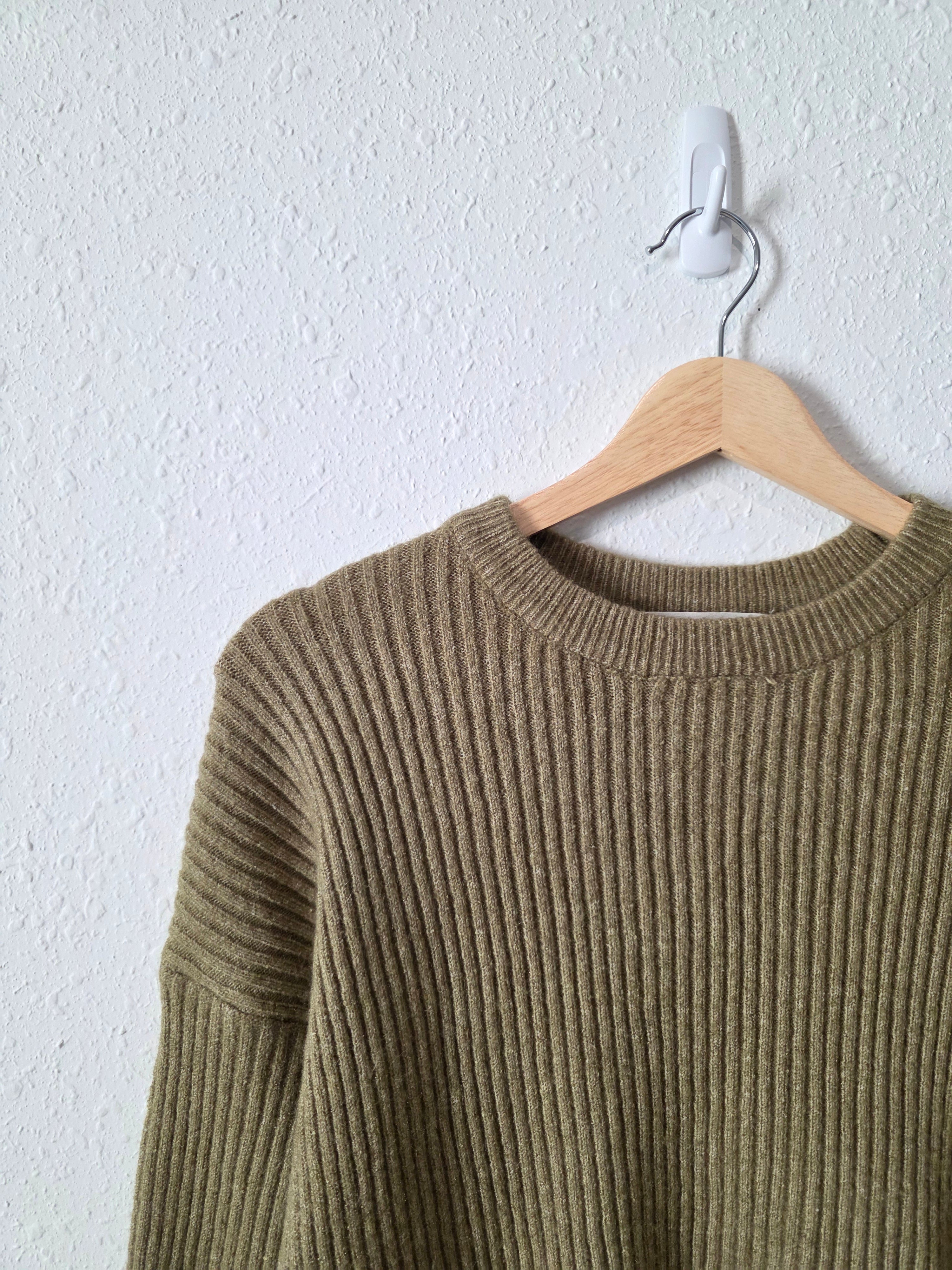 Sage Ribbed Knit Sweater (M)