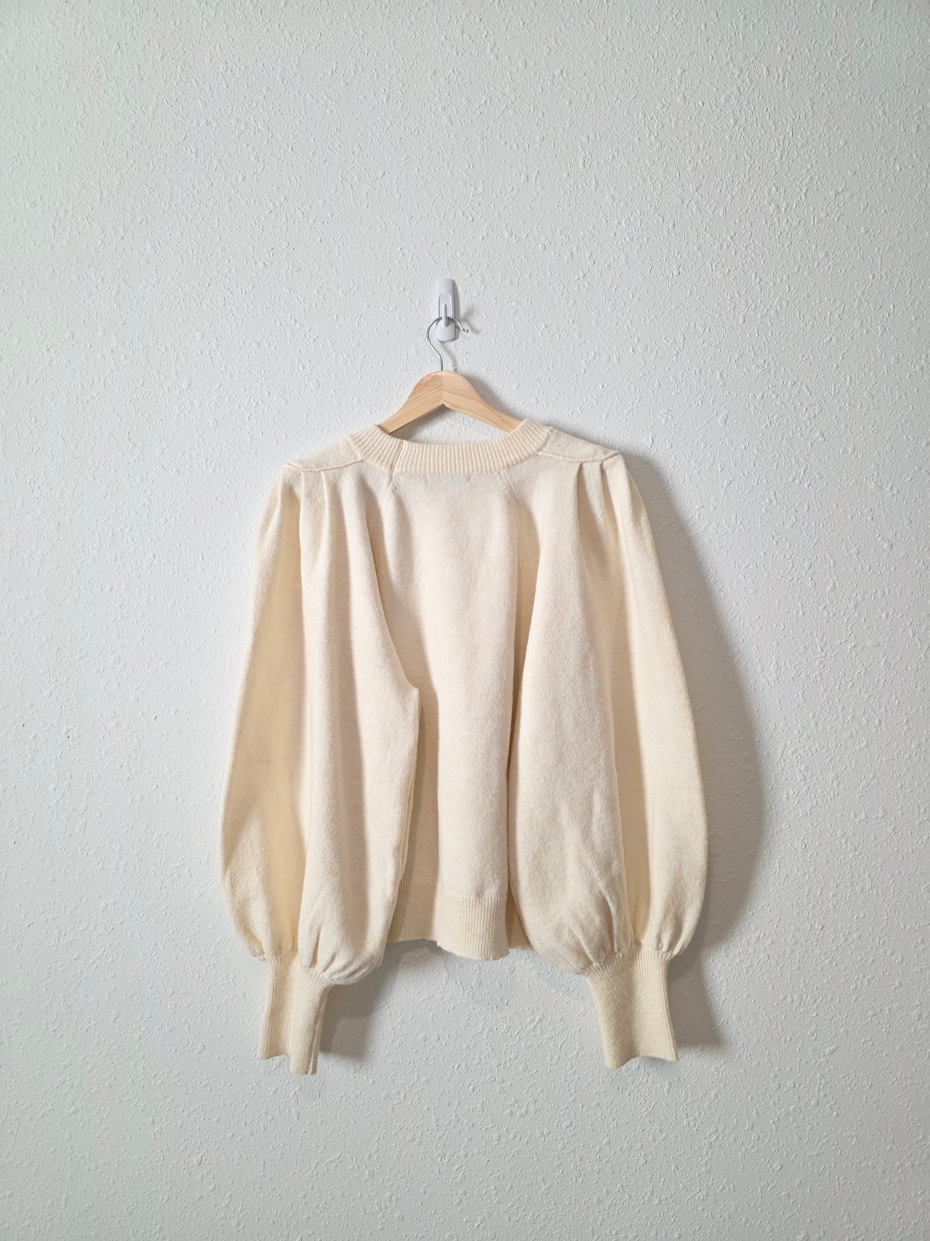 Cream Puff Sleeve Sweater (L)