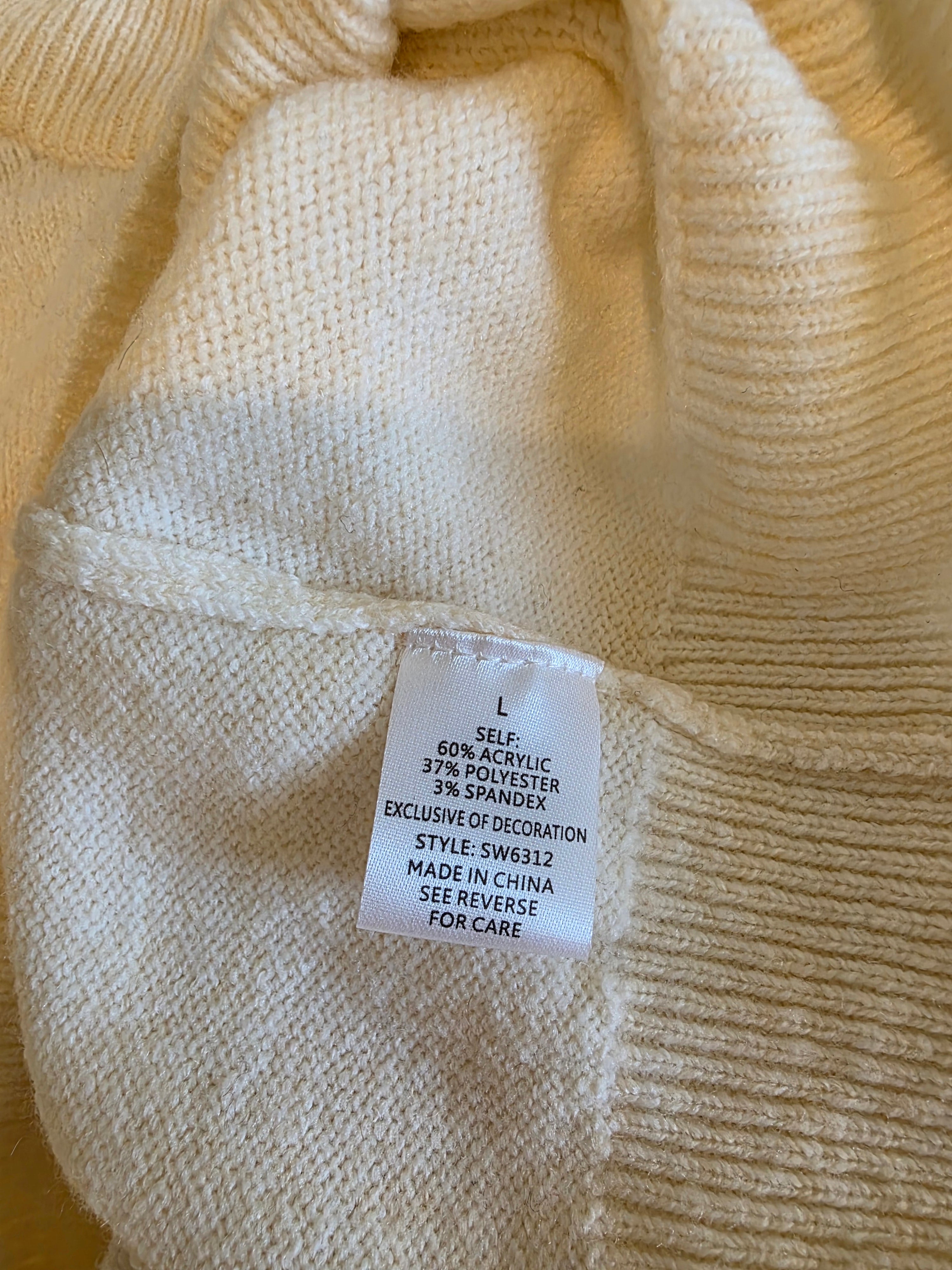 Cream Puff Sleeve Sweater (L)