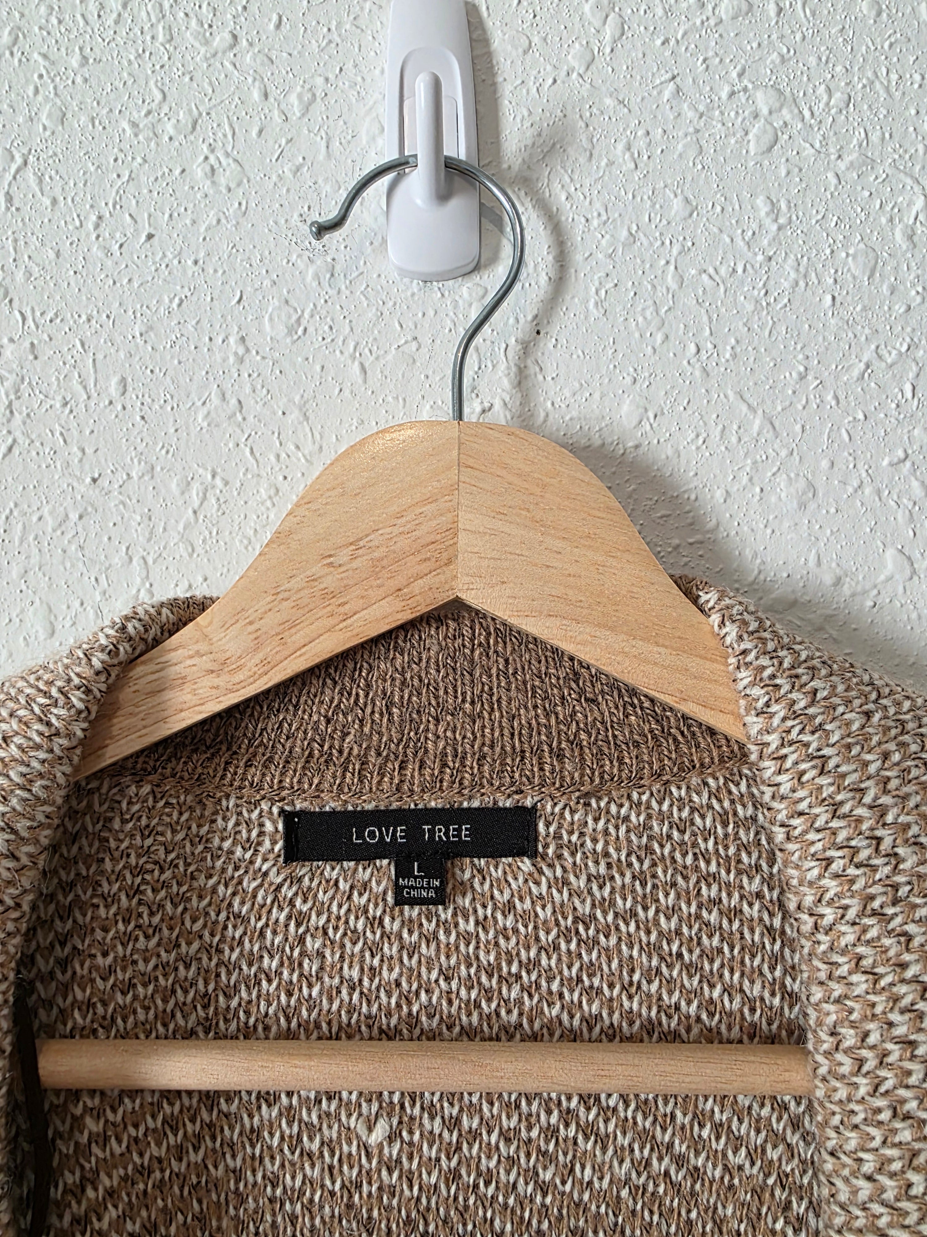 Love Tree Checkered Open Sweater (L)