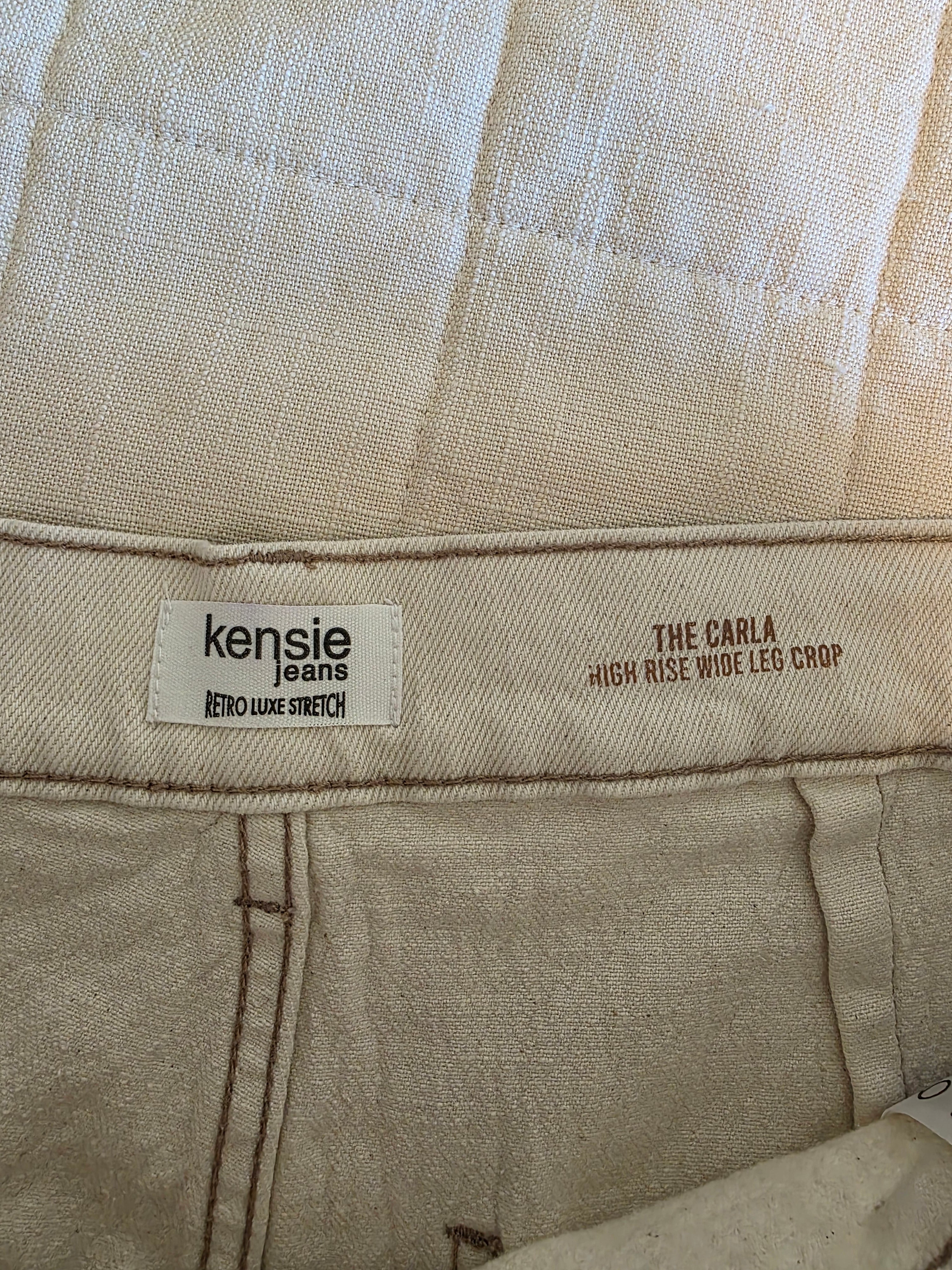Ecru Wide Leg Jeans (8/29)