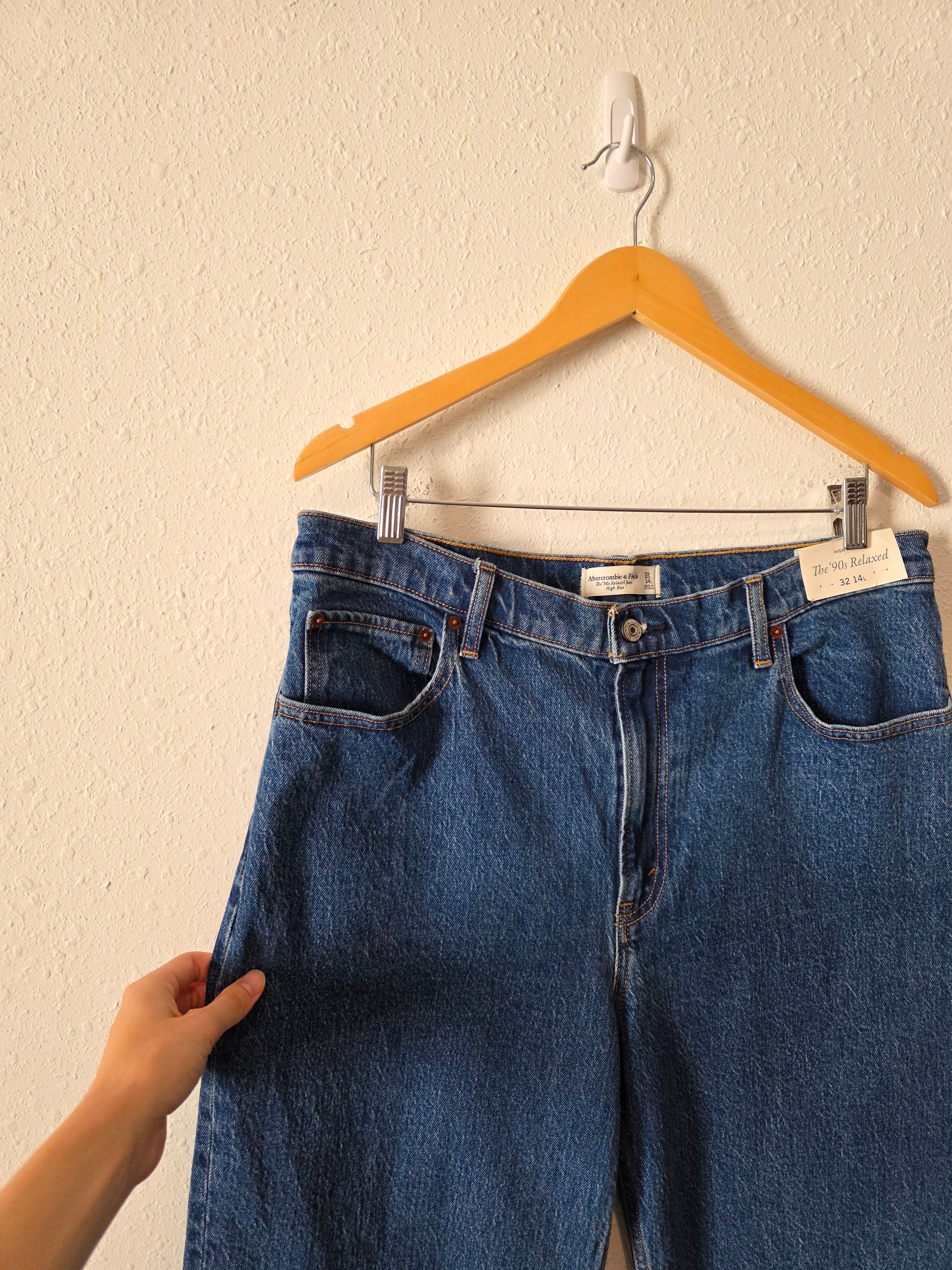 NEW Abercrombie 90s Relaxed Jeans (32/14 Long)