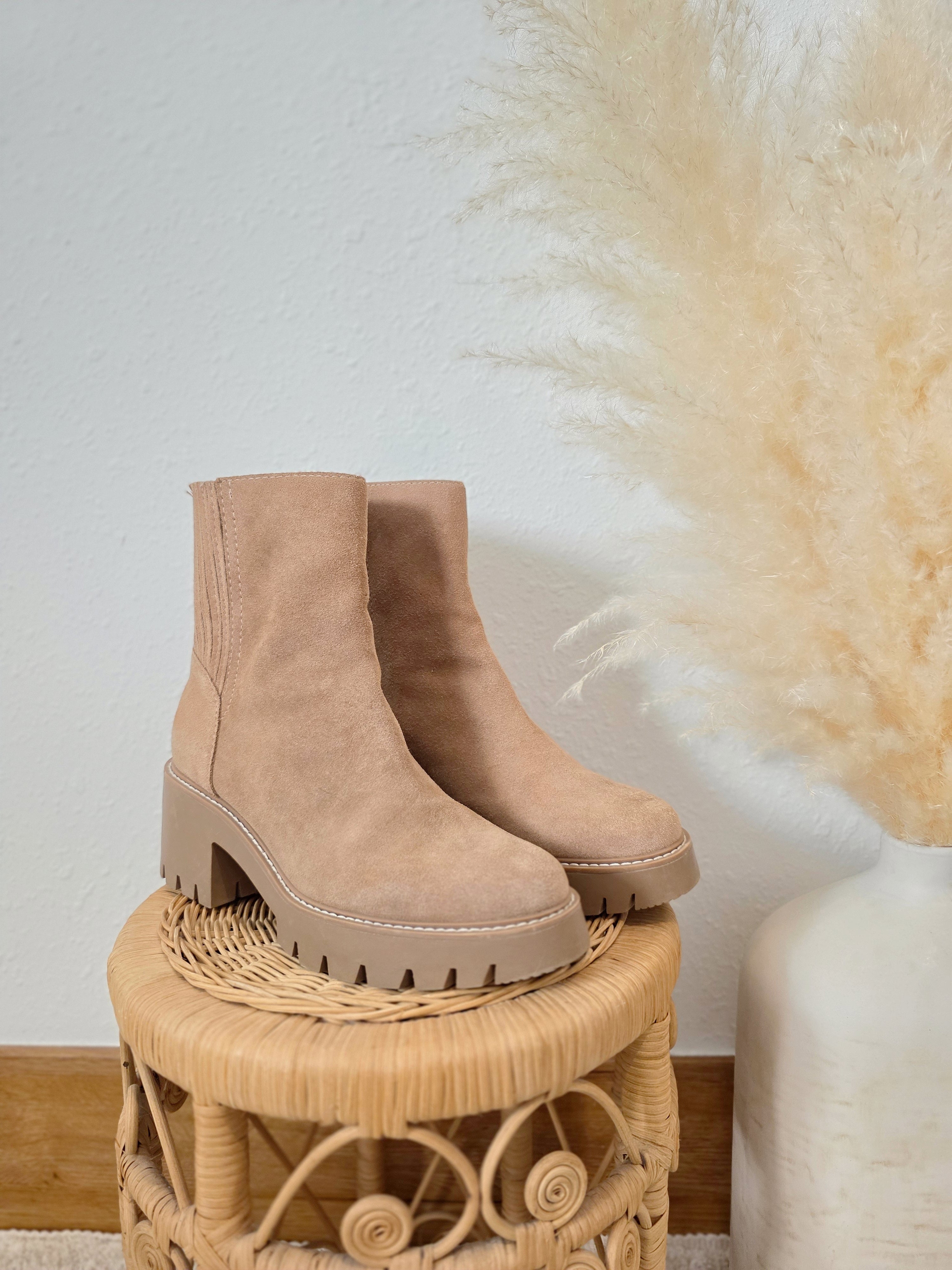 Dolce Vita Leather Booties (9)