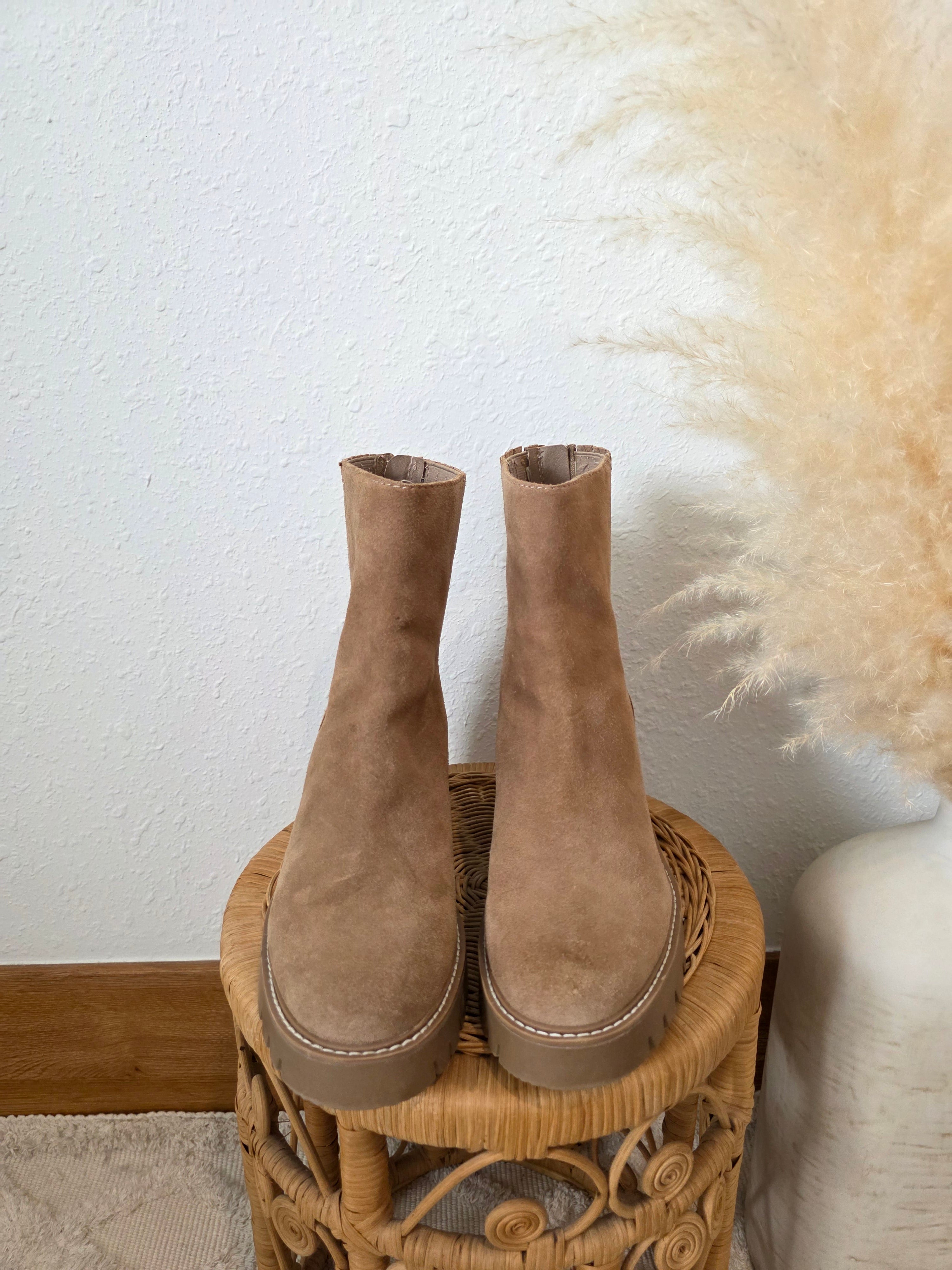Dolce Vita Leather Booties (9)