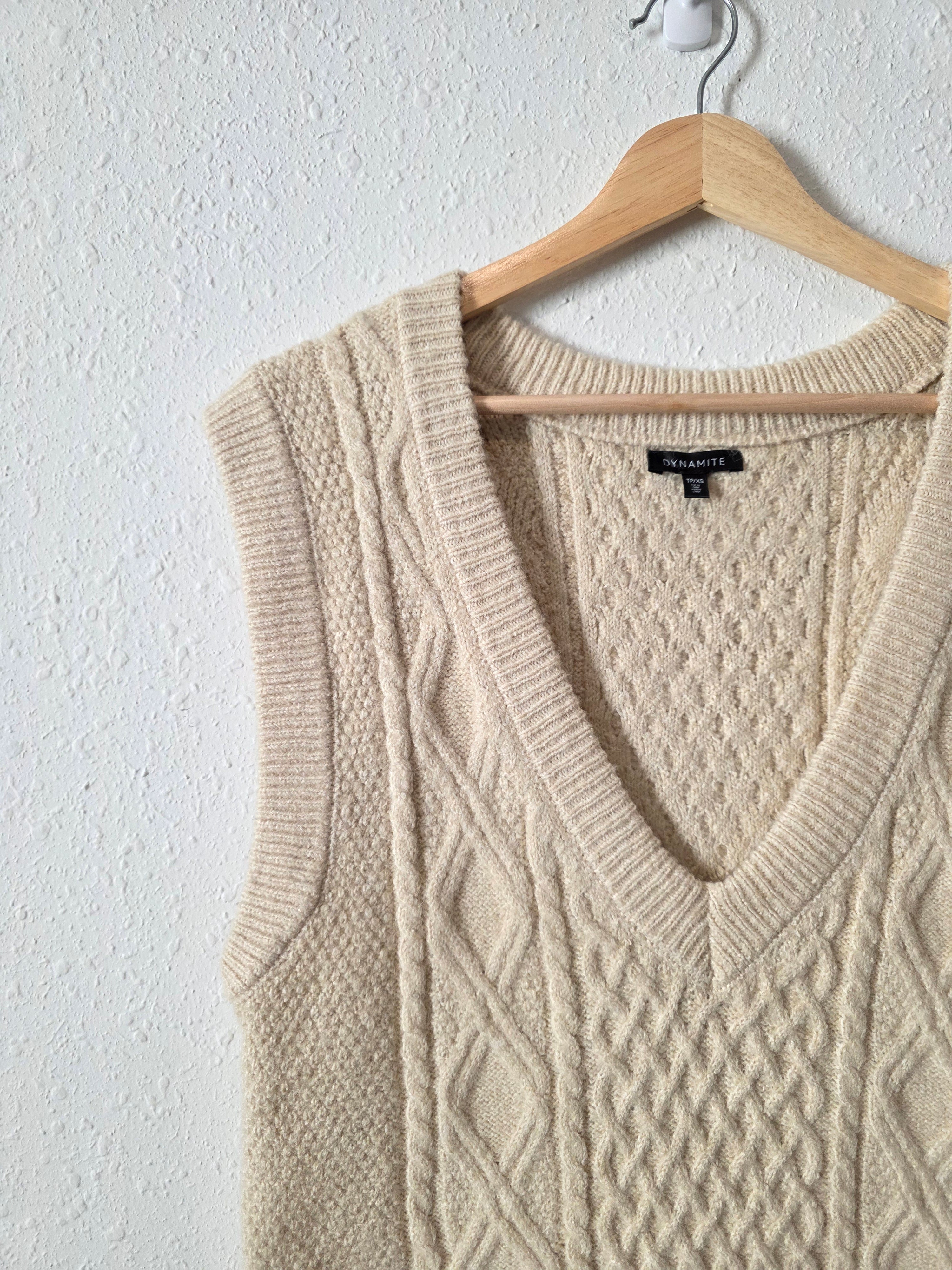 Cream Cable Knit Sweater Vest (XS)