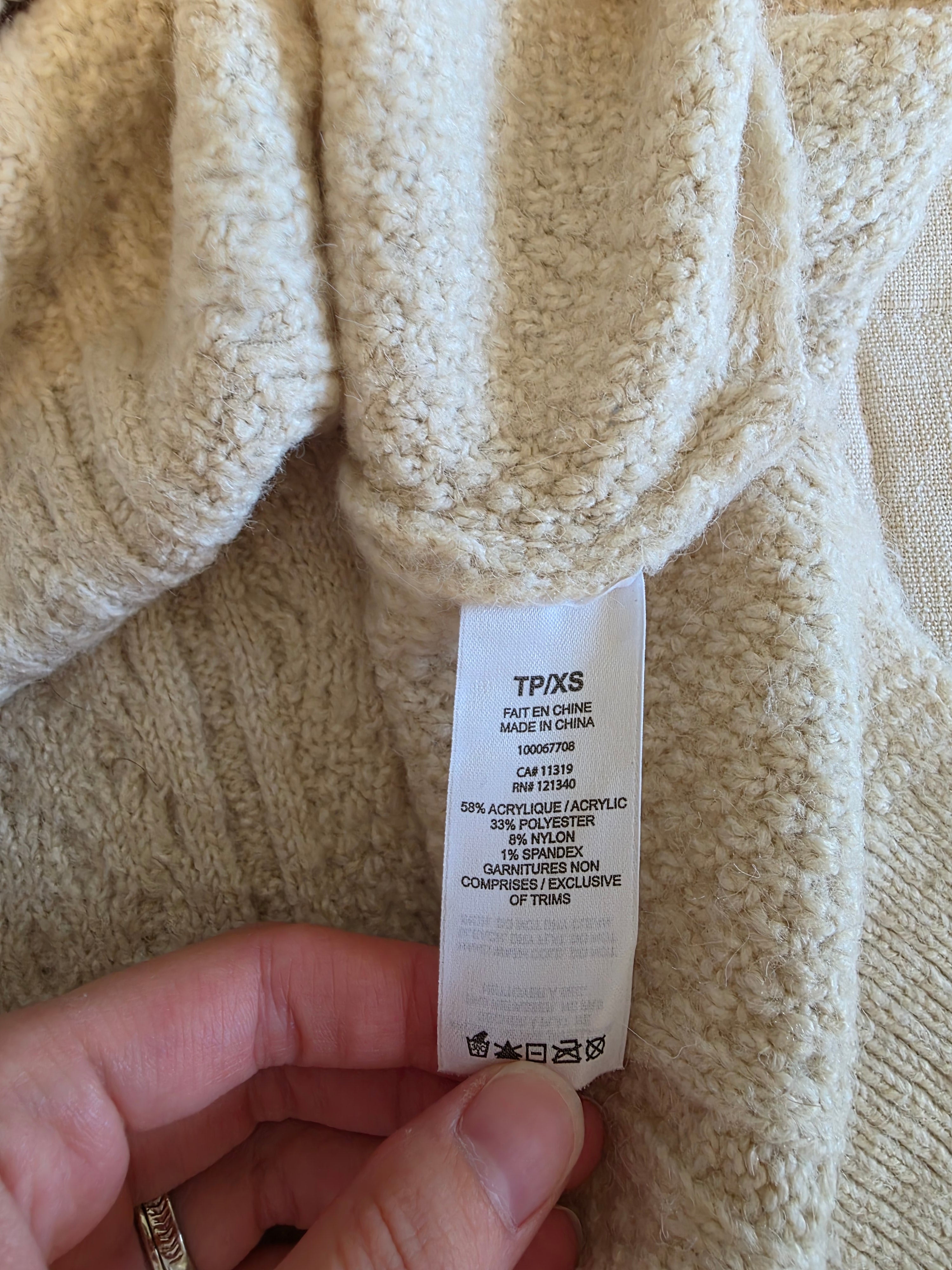 Cream Cable Knit Sweater Vest (XS)