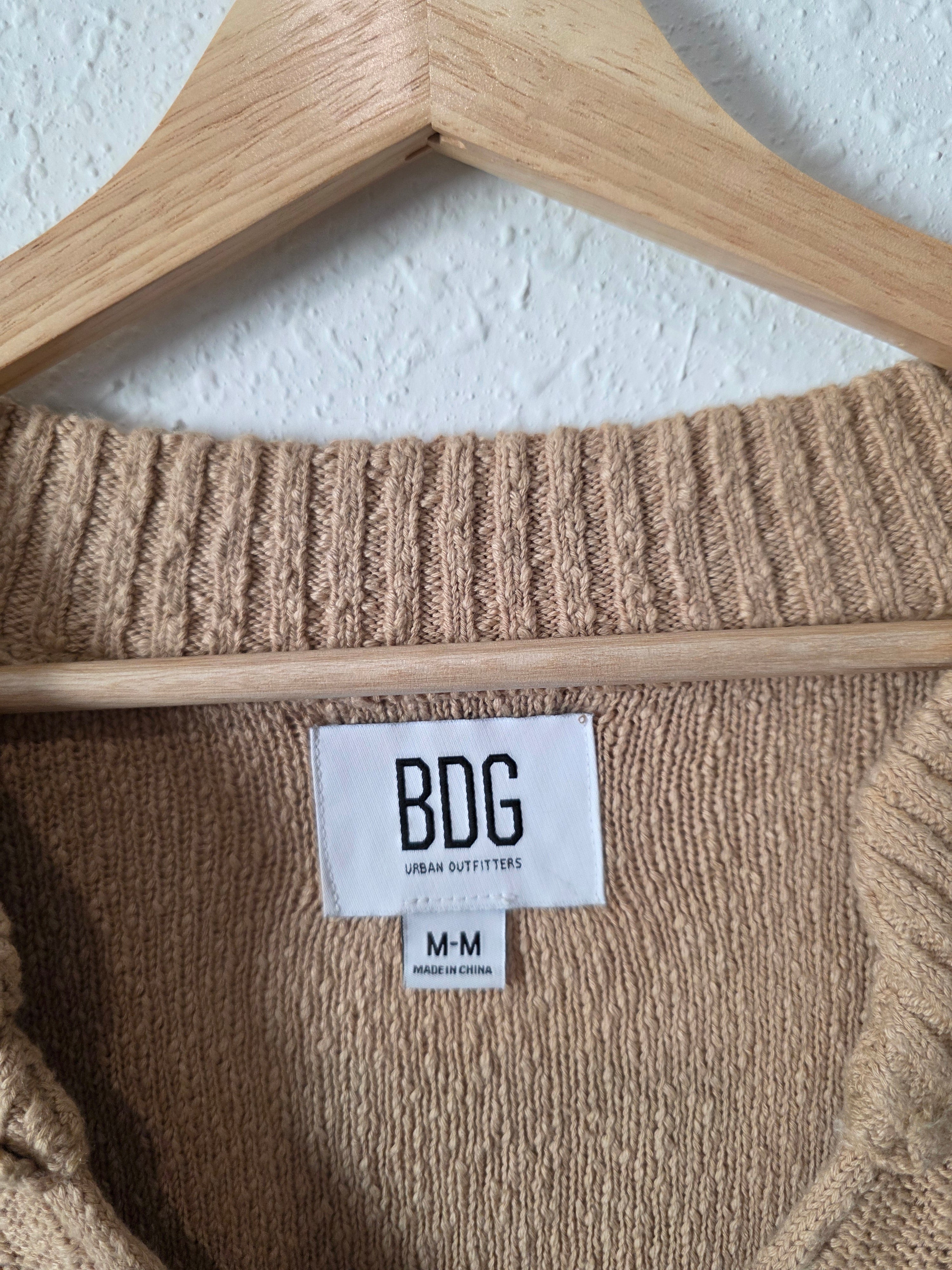 Urban Outfitters Camel Crop Sweater (M)