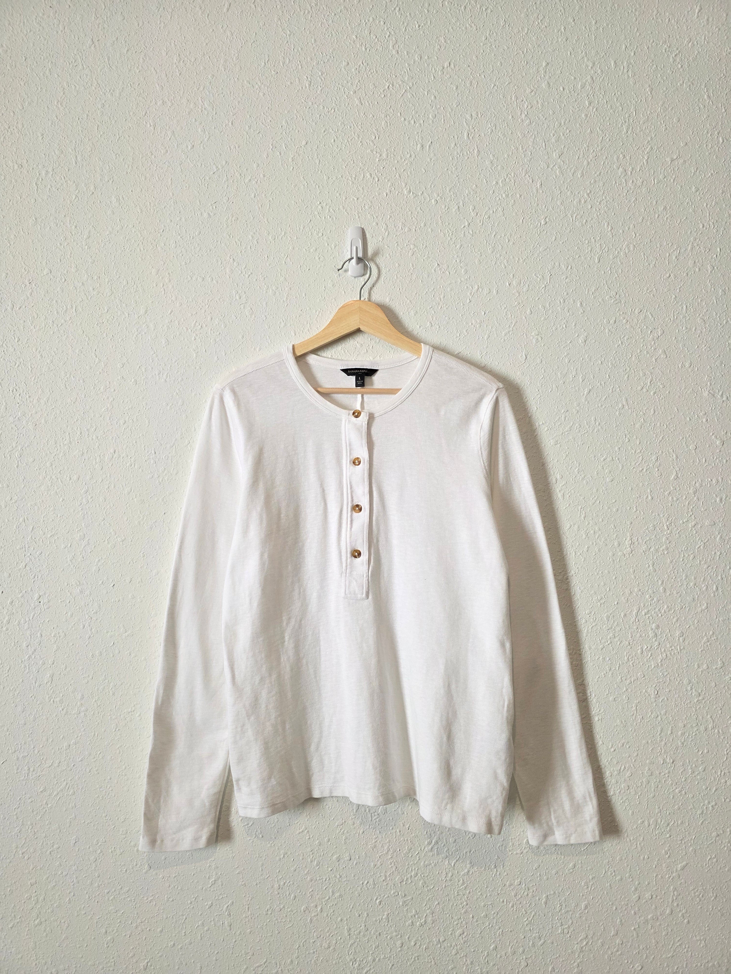 Banana Republic Cotton Henley Tee (L)