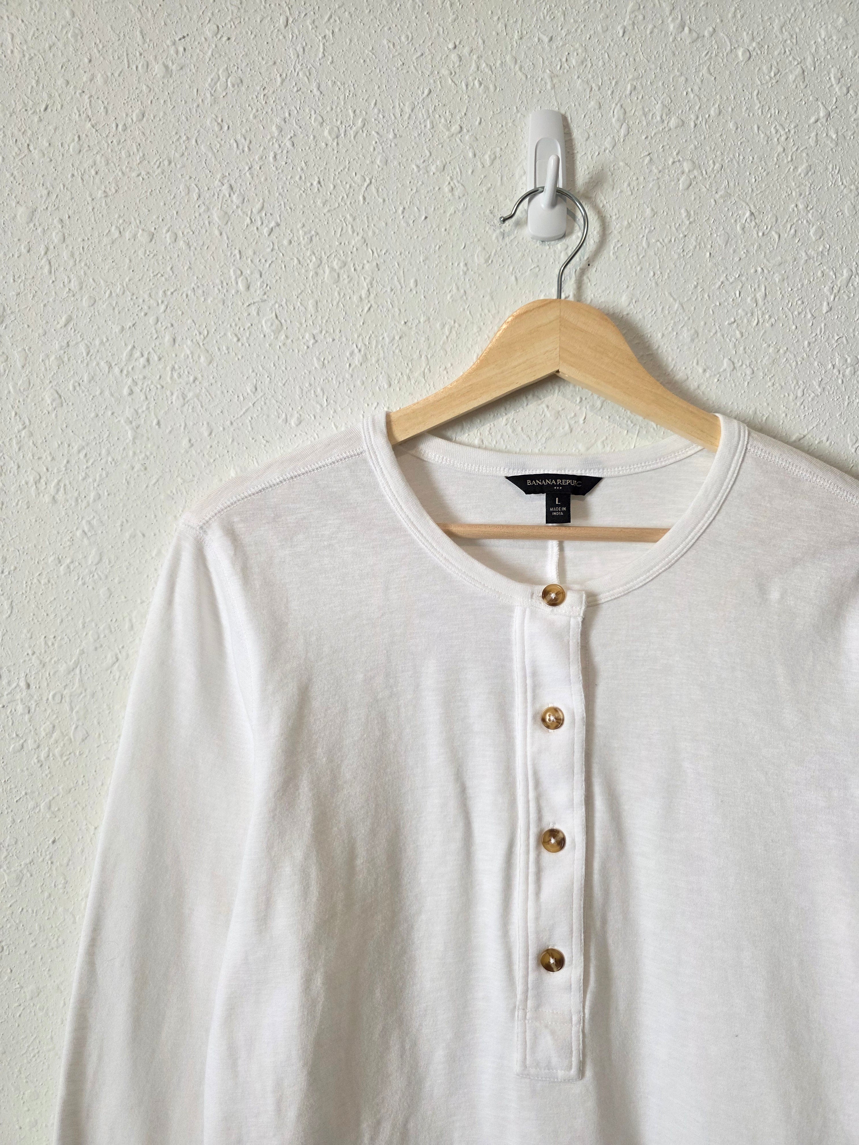 Banana Republic Cotton Henley Tee (L)