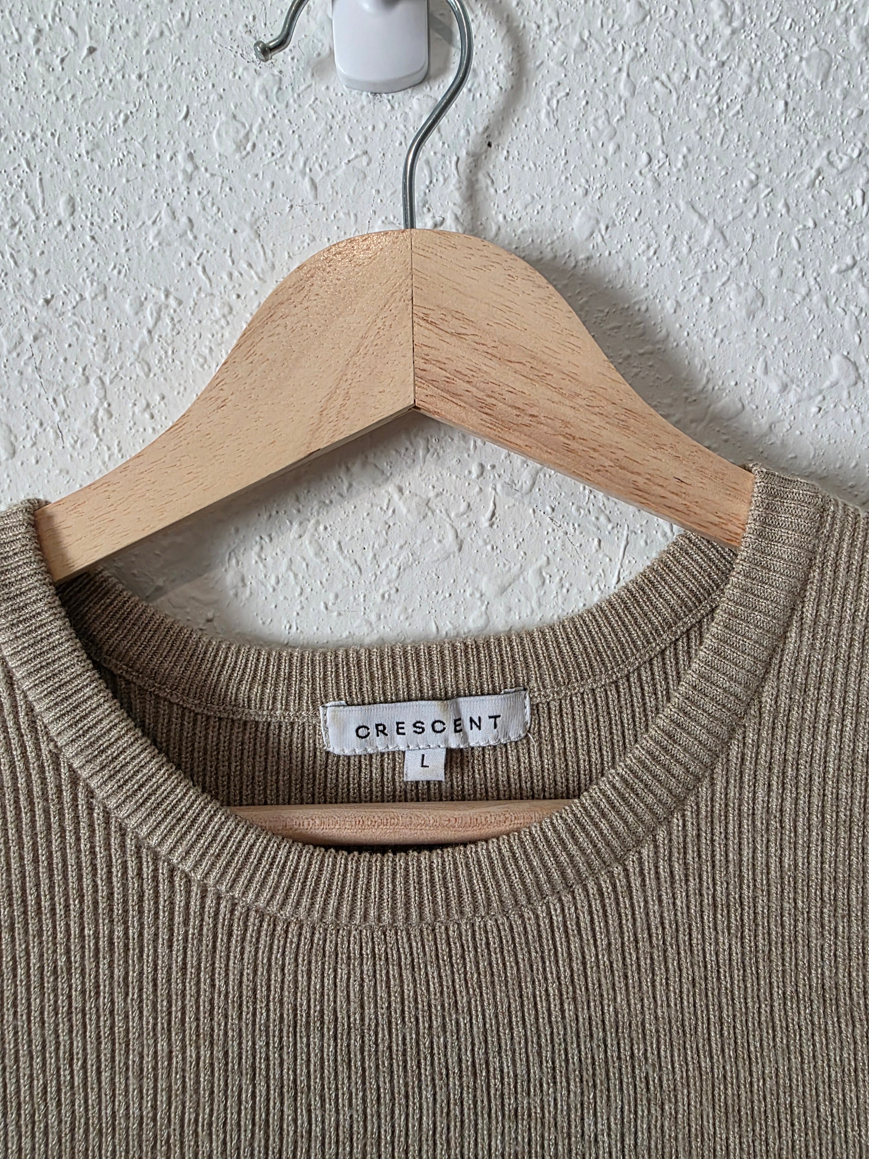 Crescent Ribbed Knit Sweater Tank (L)
