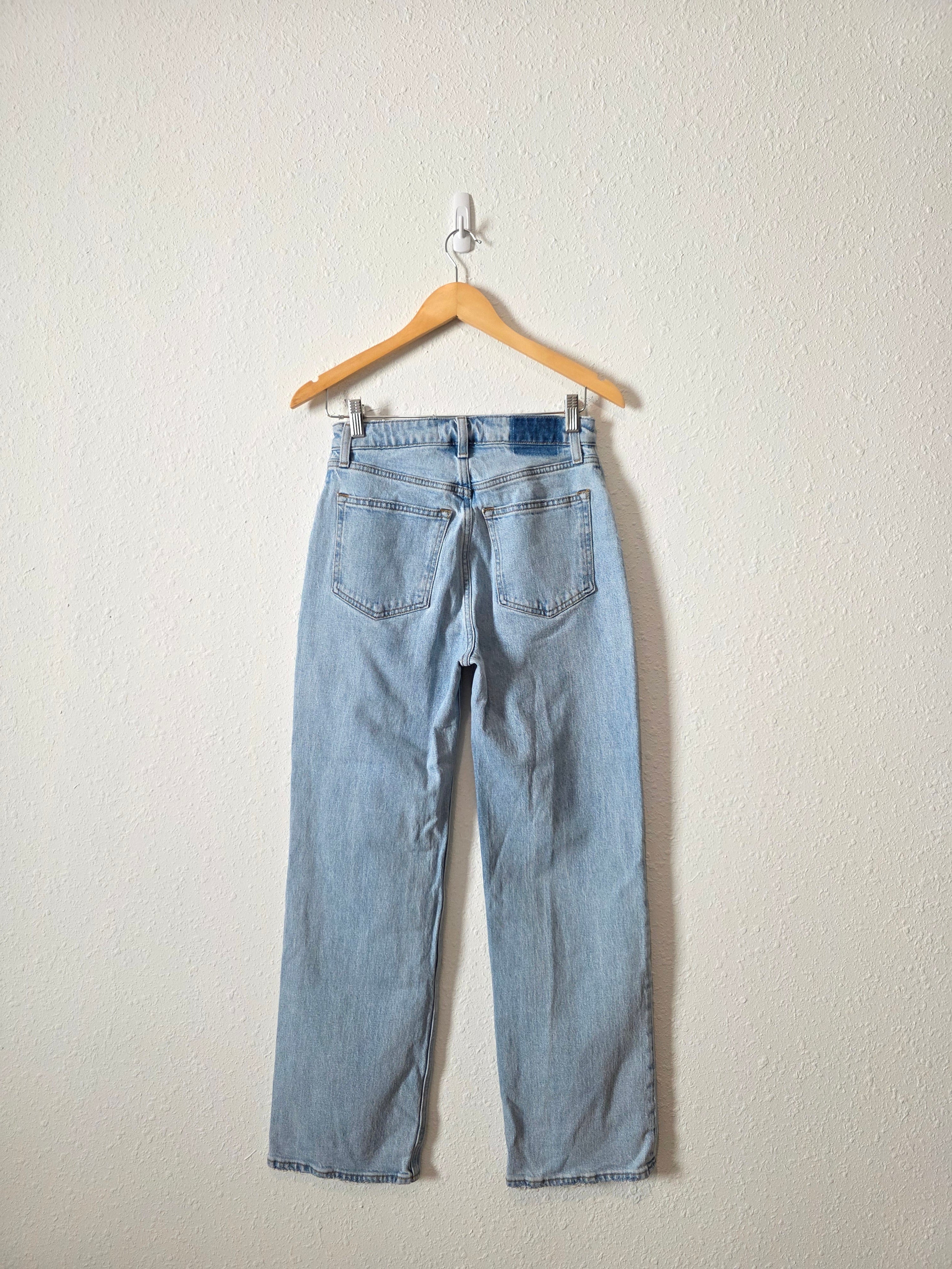 Abercrombie 90s Relaxed Jeans (2/26)