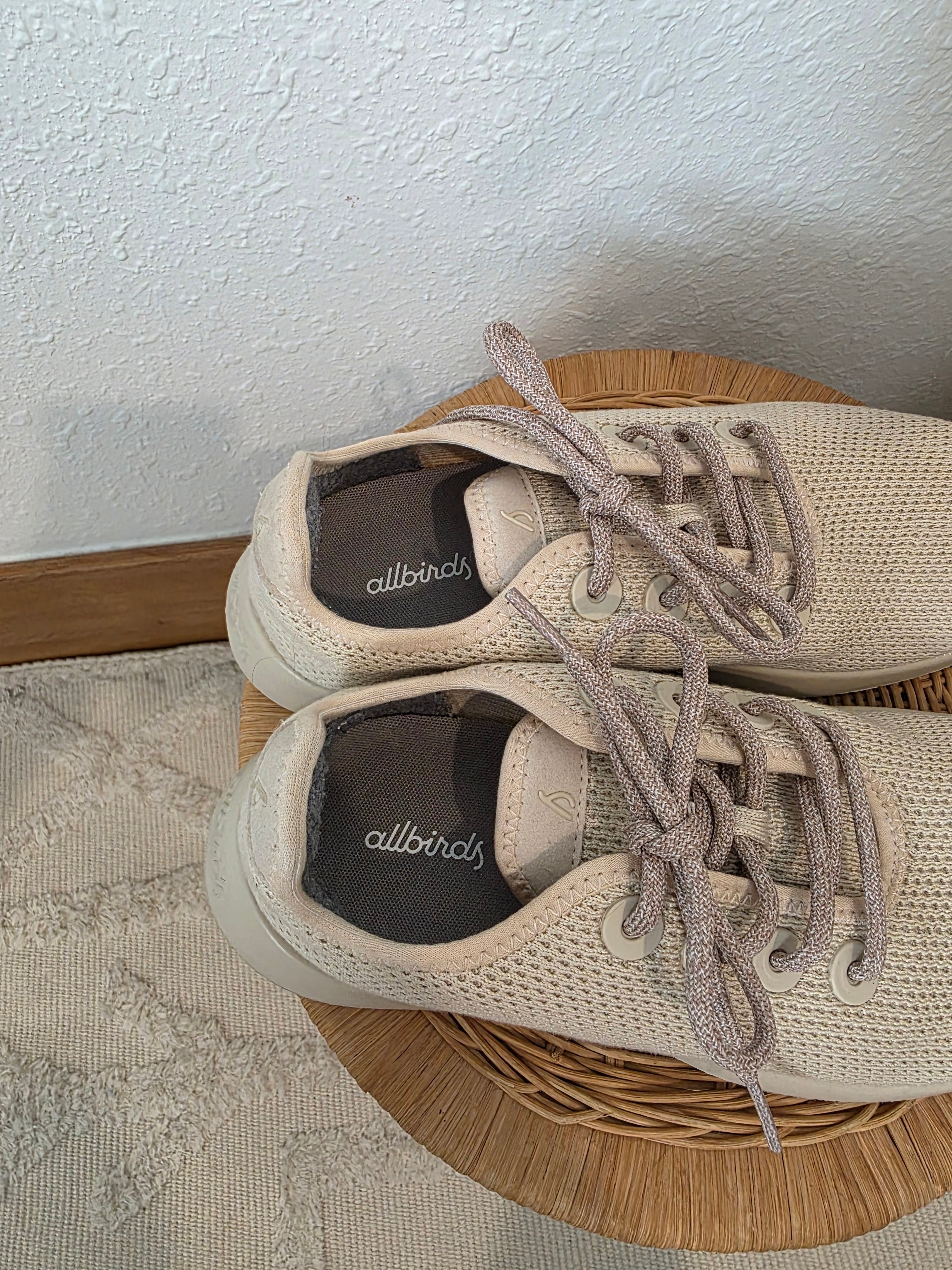 Allbirds Neutral Sneakers (9)