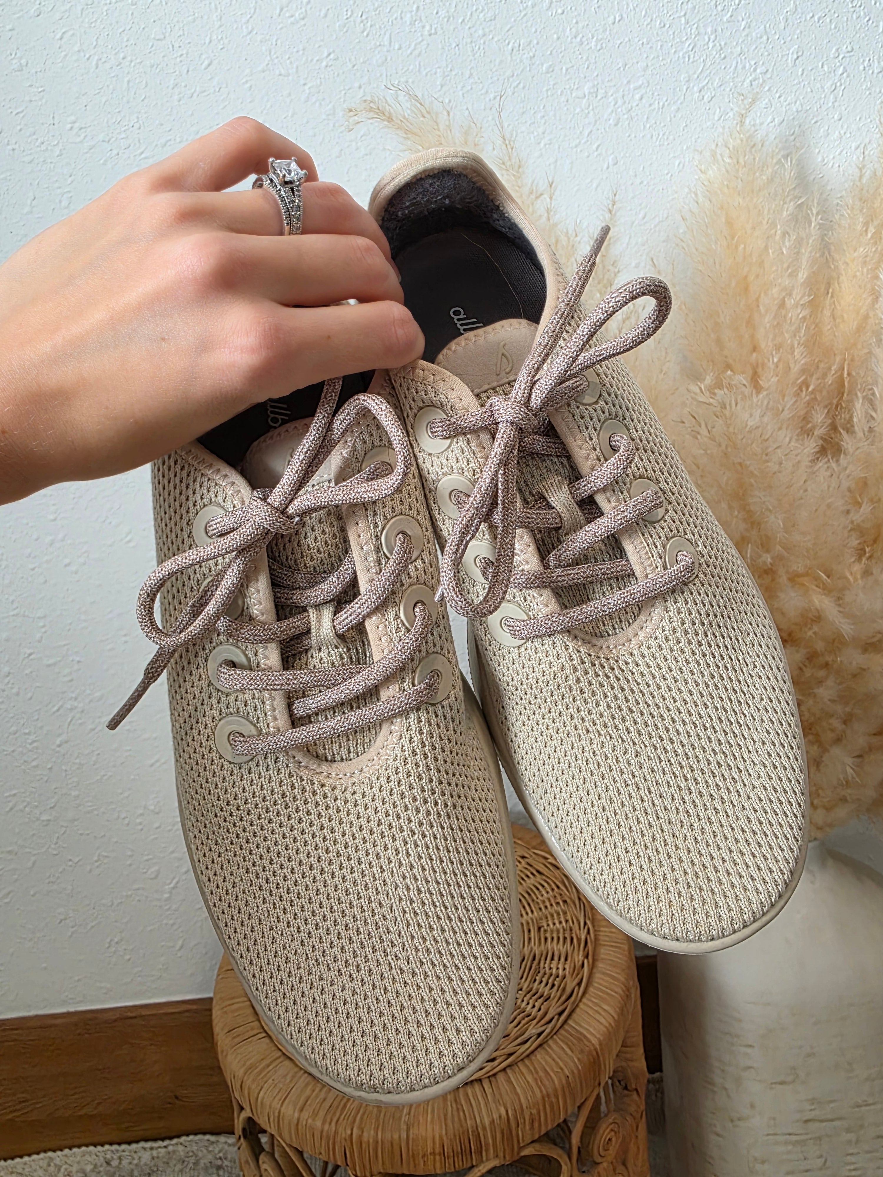Allbirds Neutral Sneakers (9)