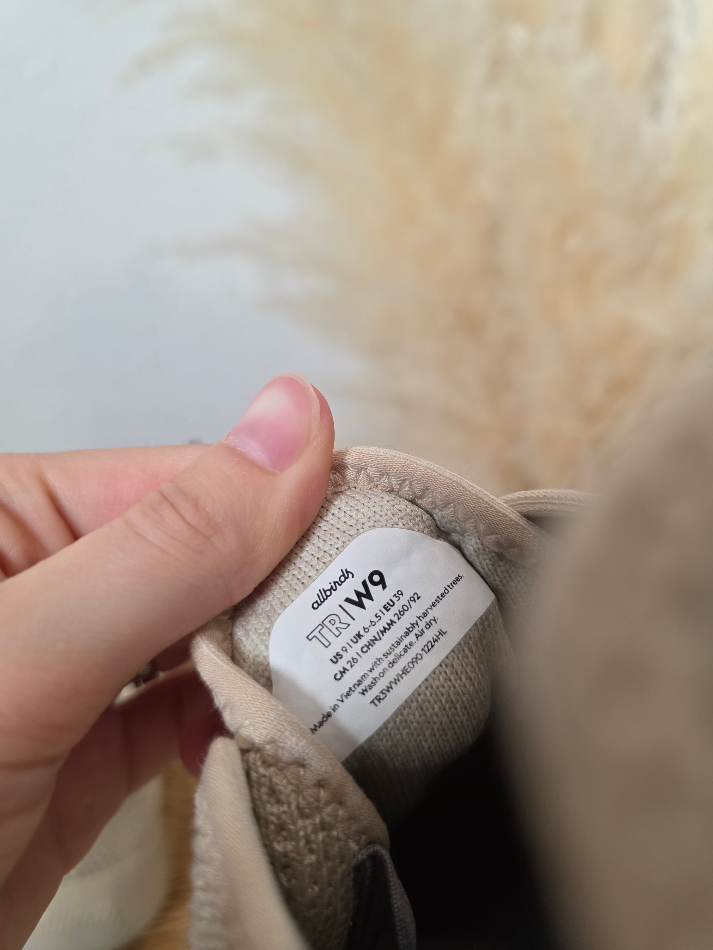 Allbirds Neutral Sneakers (9)