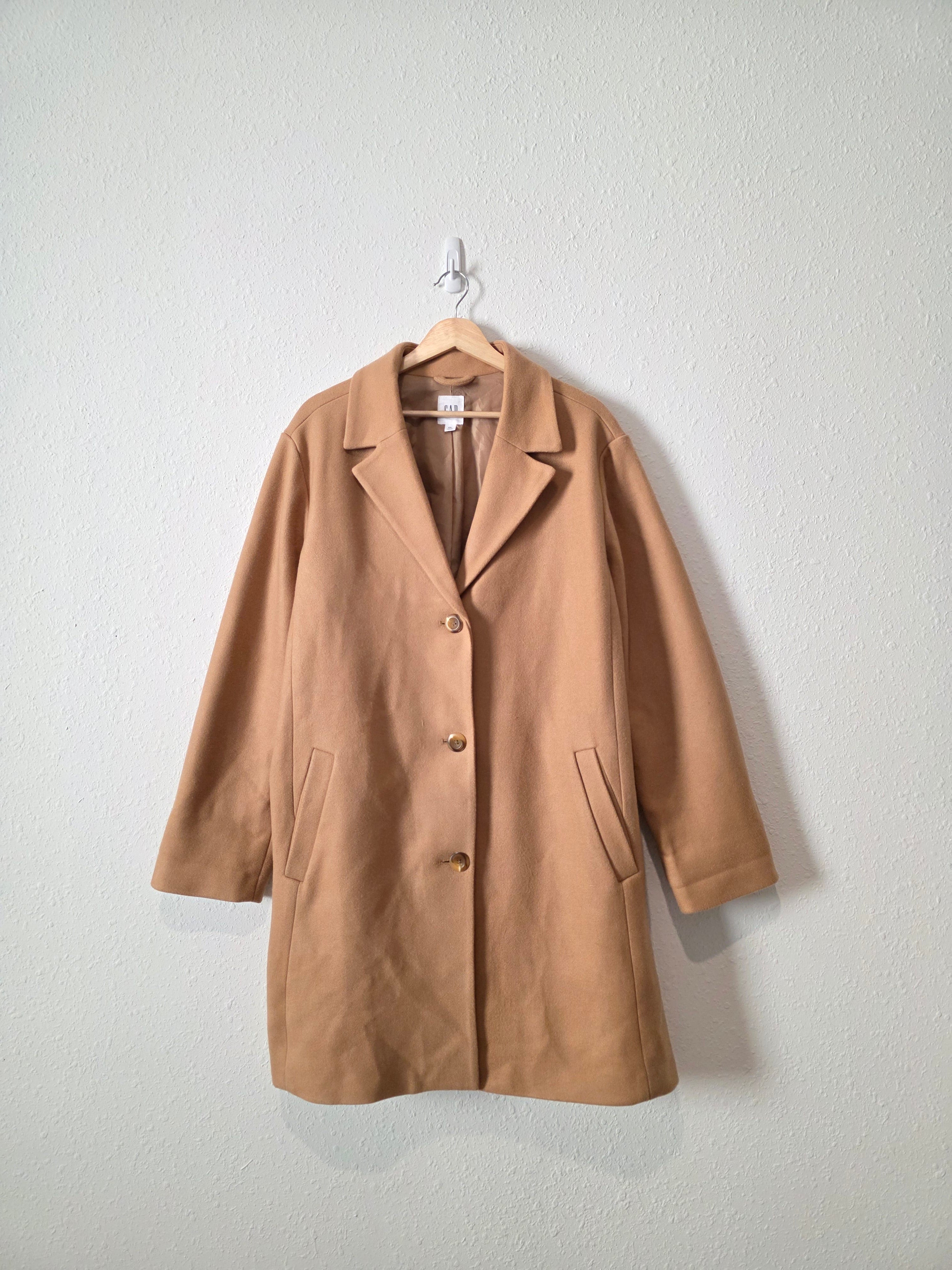 Gap Camel Button Up Coat (XXL)