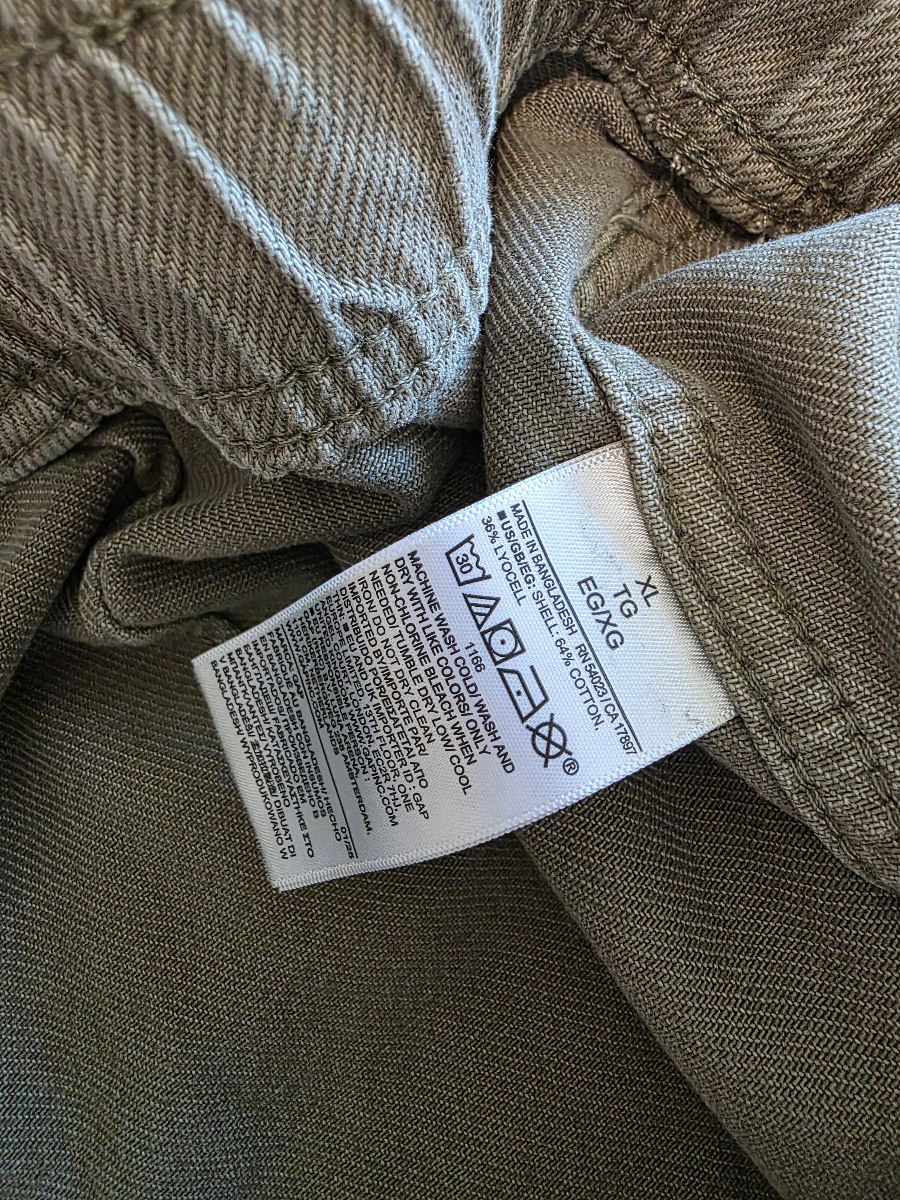 Gap Pull On Easy Barrel Jeans (XL)