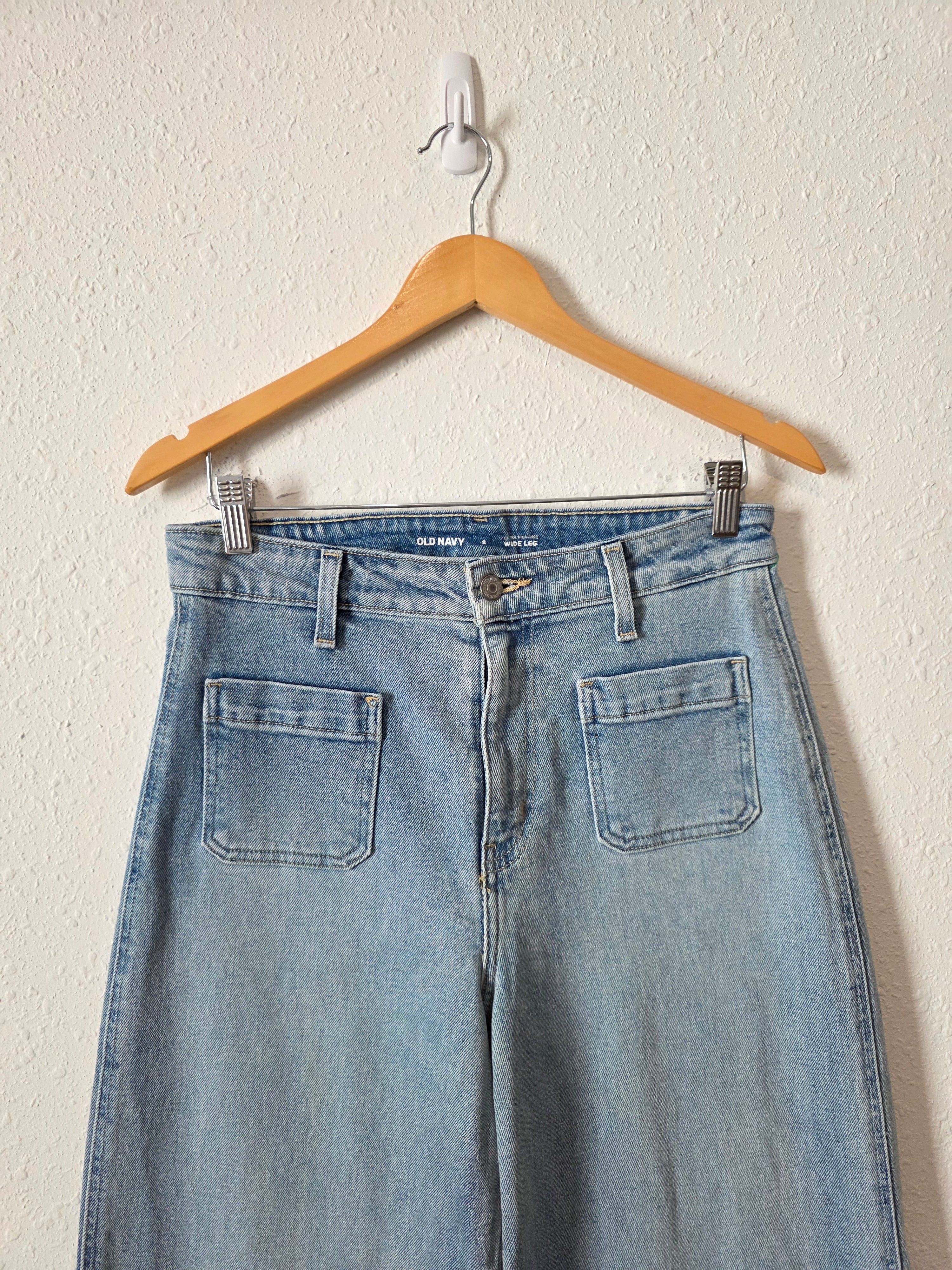 Light Wash Wide Leg Jeans (8)