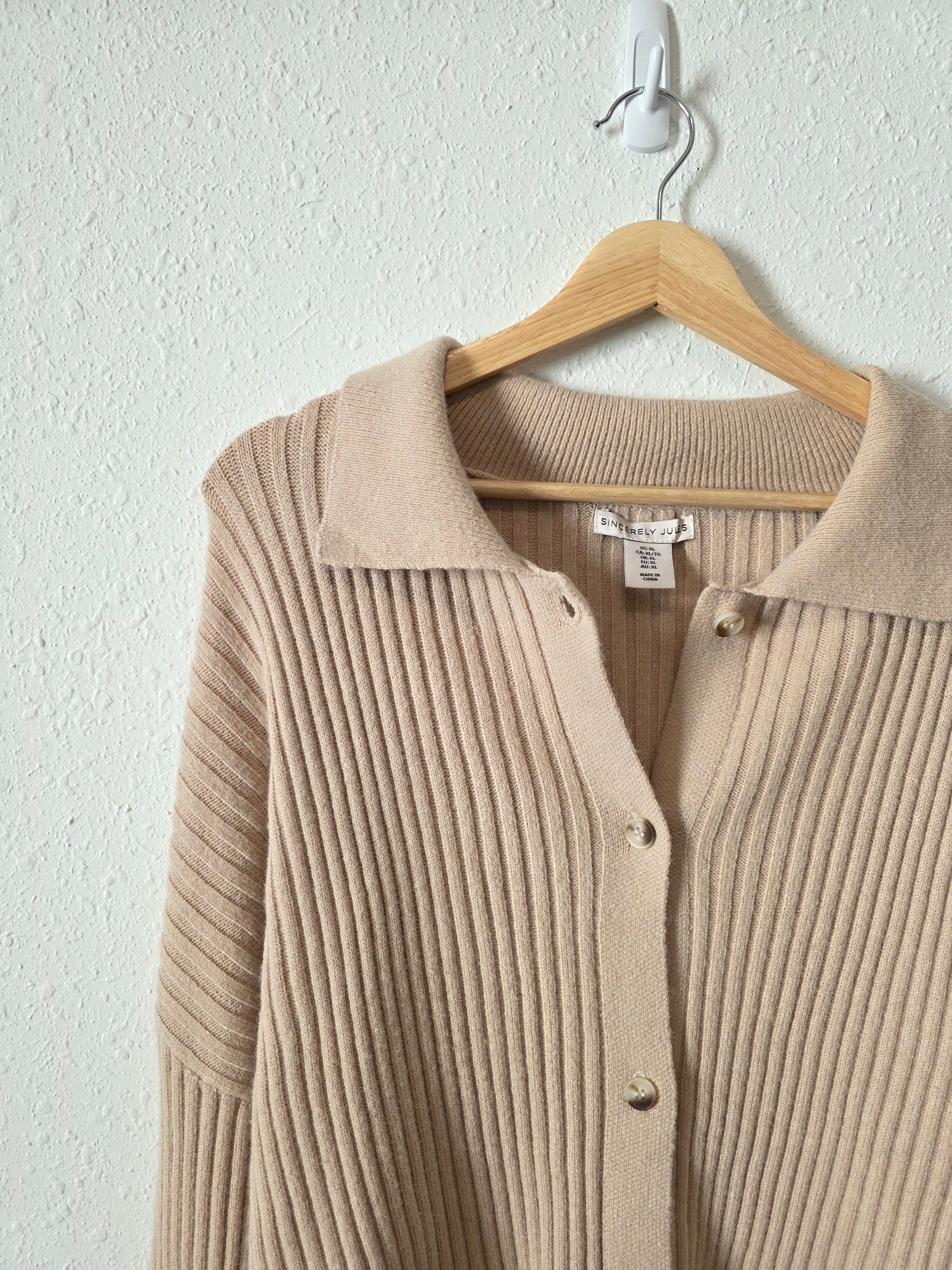 Ribbed Knit Button Up Sweater (XL)