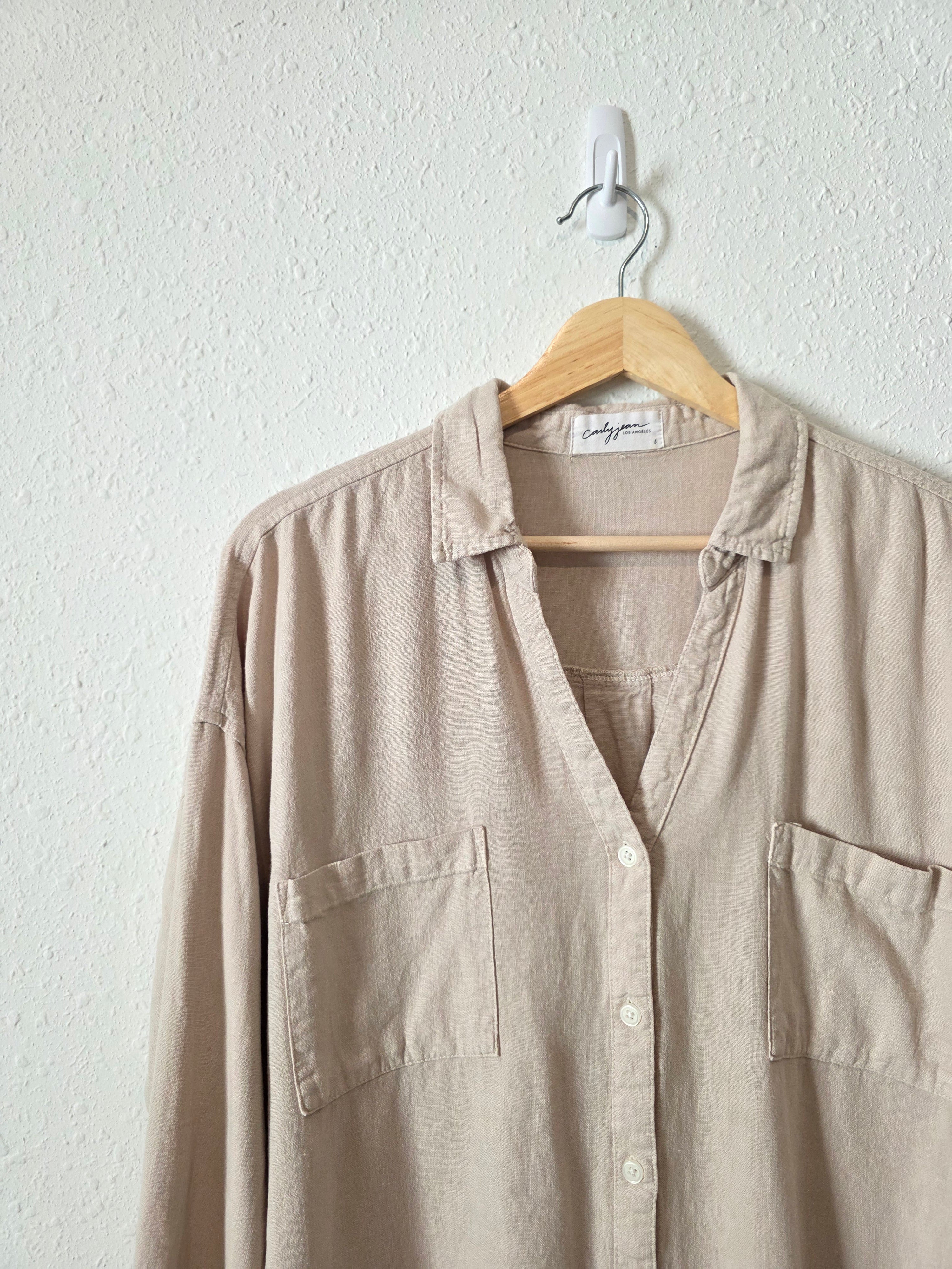 Carly Jean Linen Button Up (L)