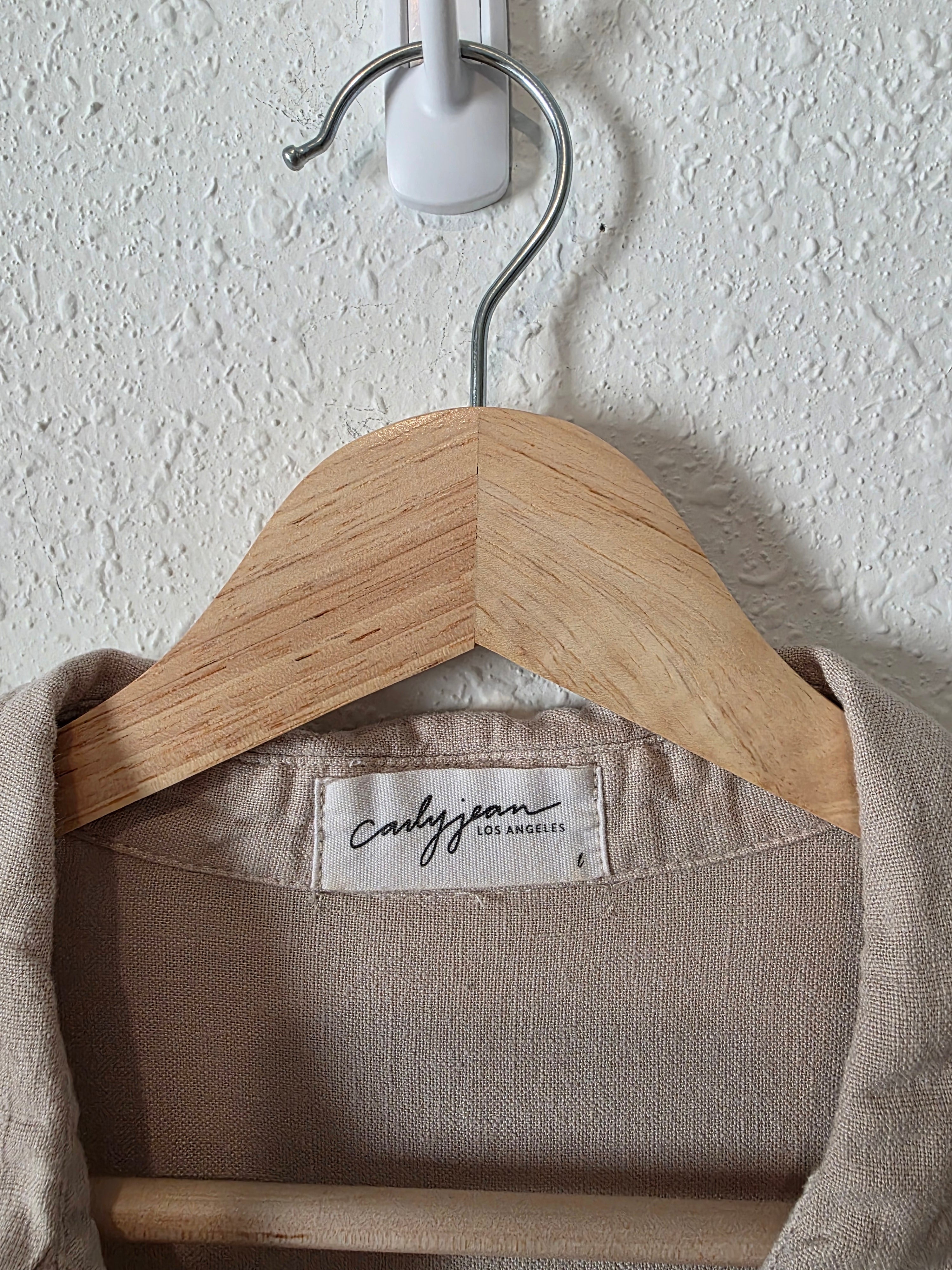 Carly Jean Linen Button Up (L)