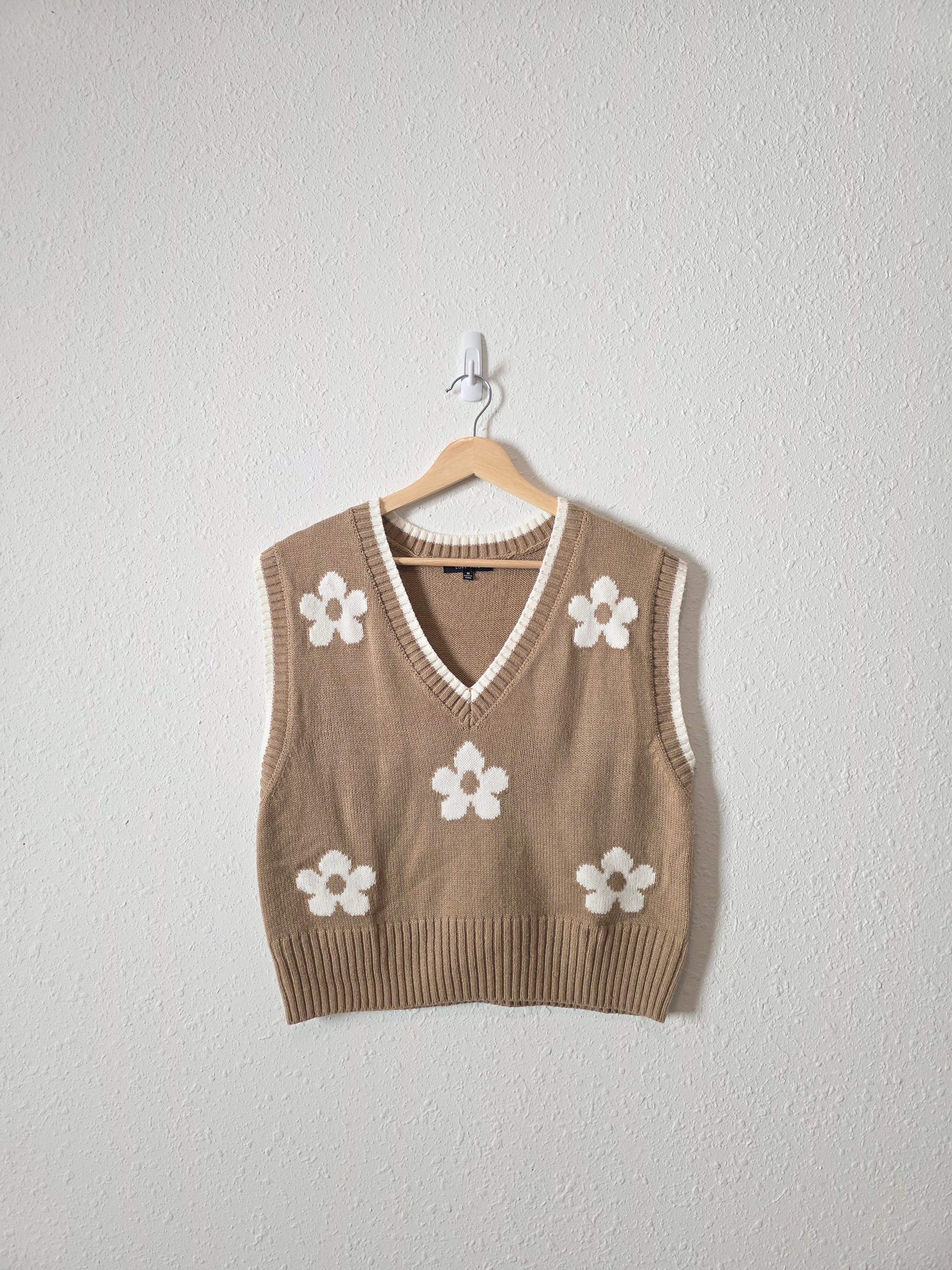 Brown Floral Sweater Vest (M)